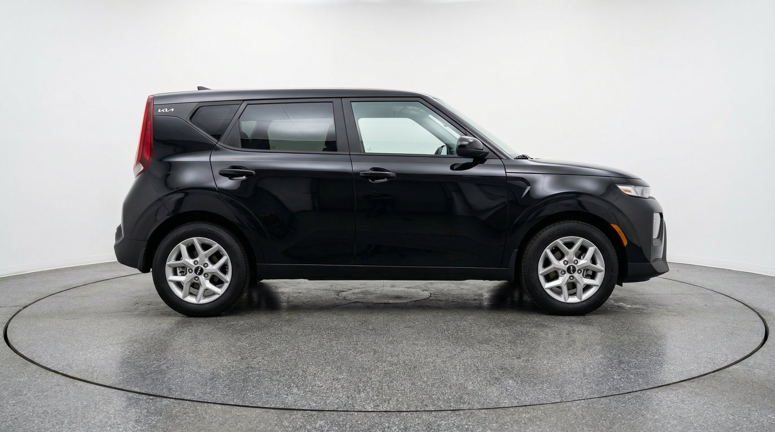 Thumbnail: 2025 Kia Soul - 11