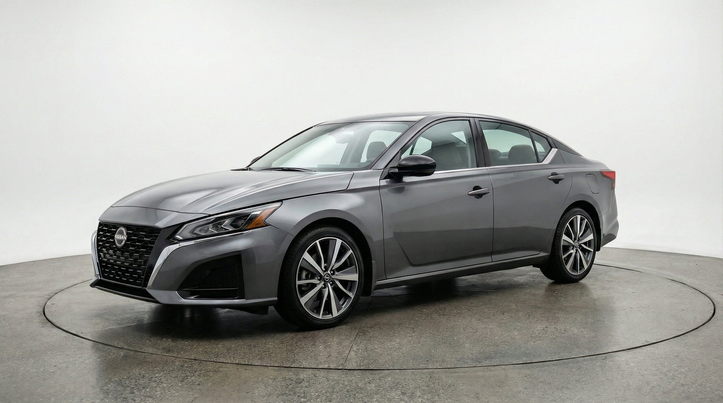 Thumbnail: 2025 Nissan Altima - 3