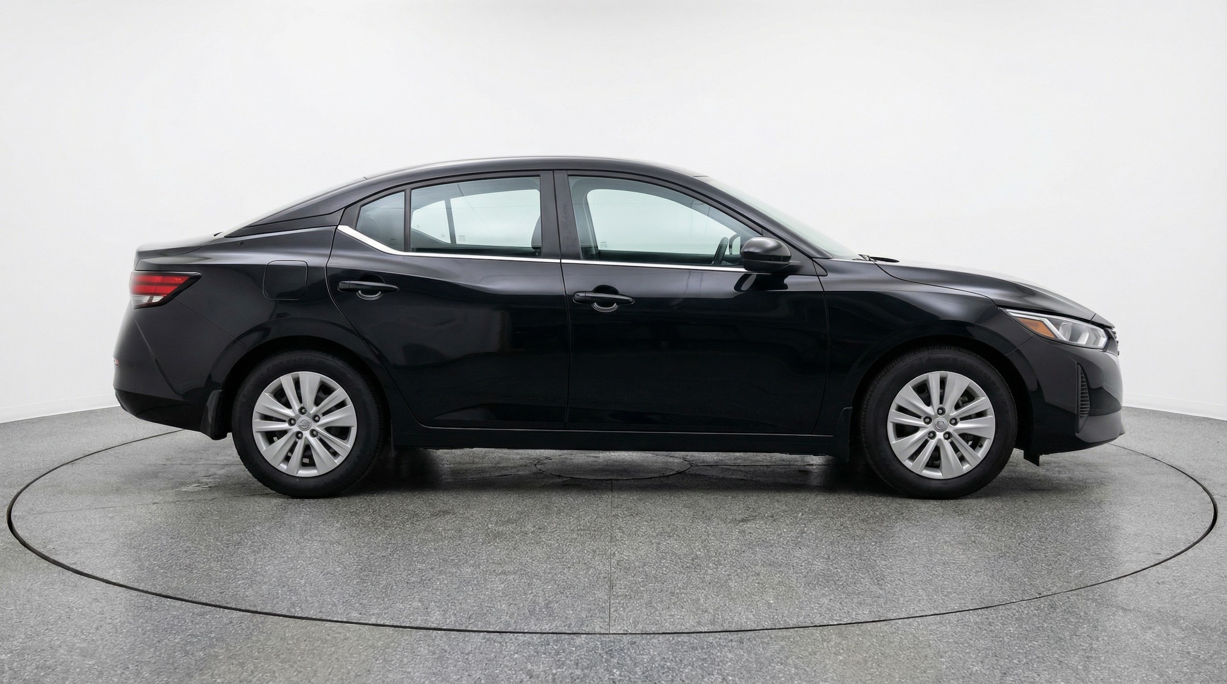 Thumbnail: 2025 Nissan Sentra - 8