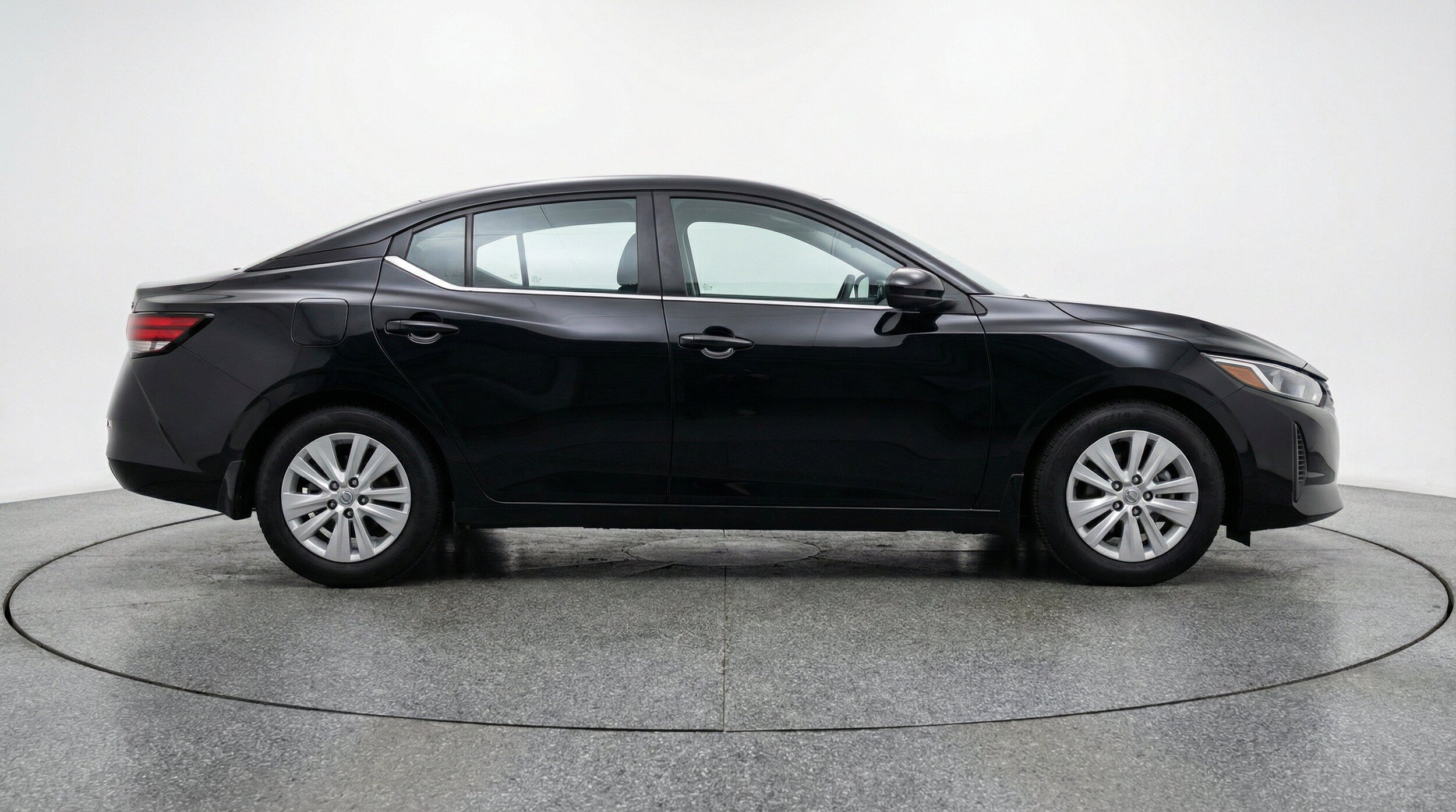 Thumbnail: 2025 Nissan Sentra - 11