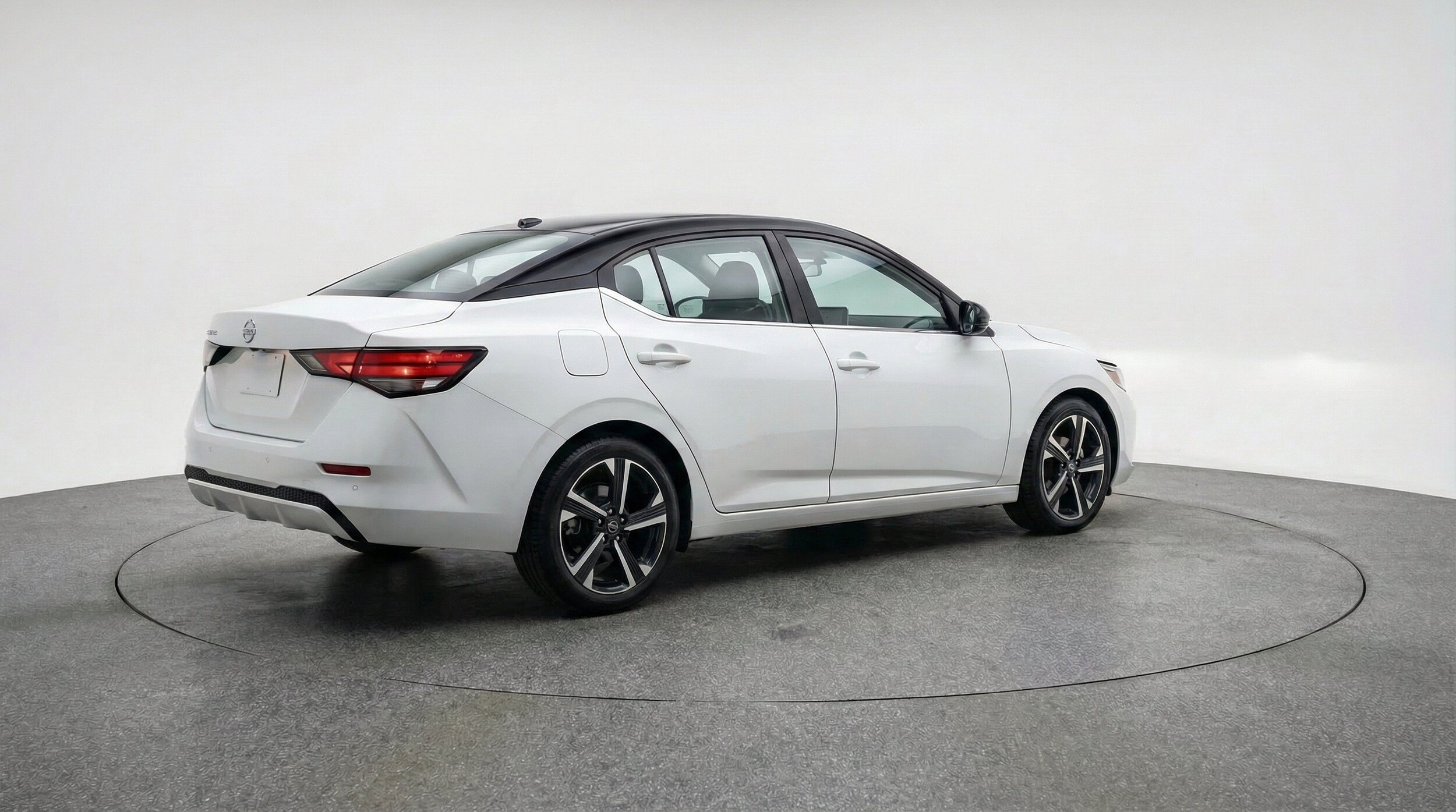 Thumbnail: 2025 Nissan Sentra - 9