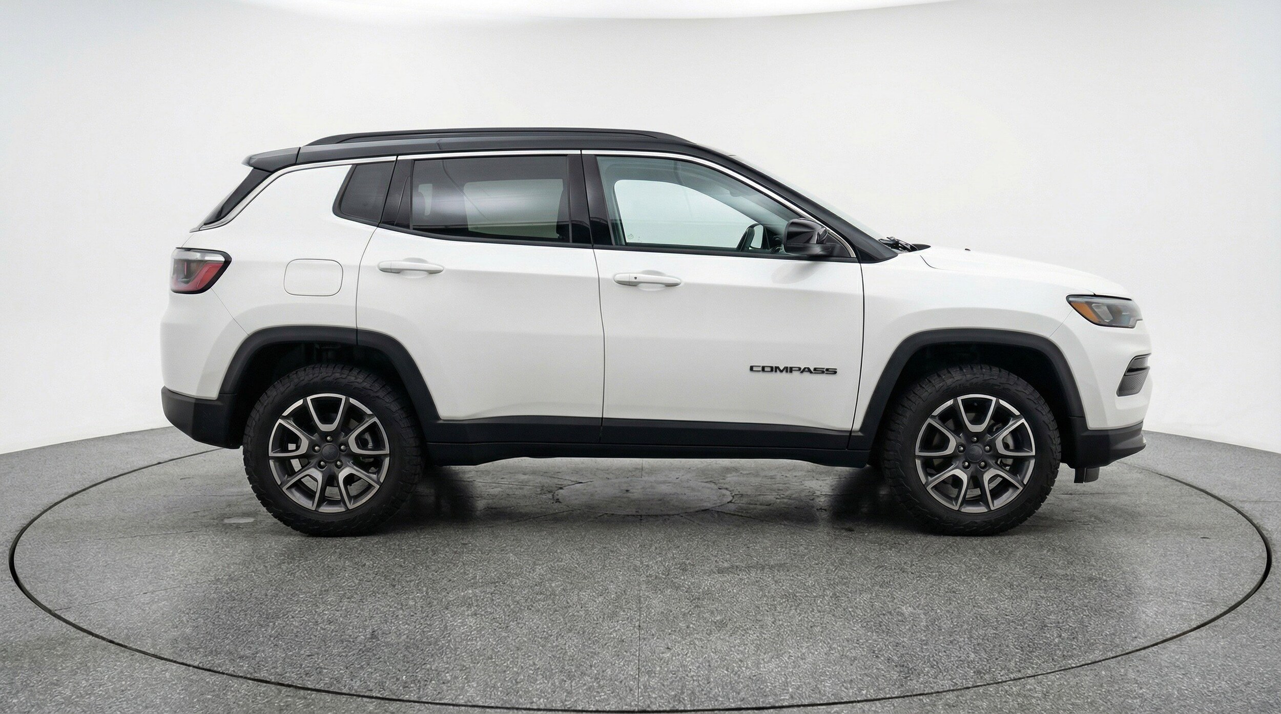 Thumbnail: 2025 Jeep Compass - 11