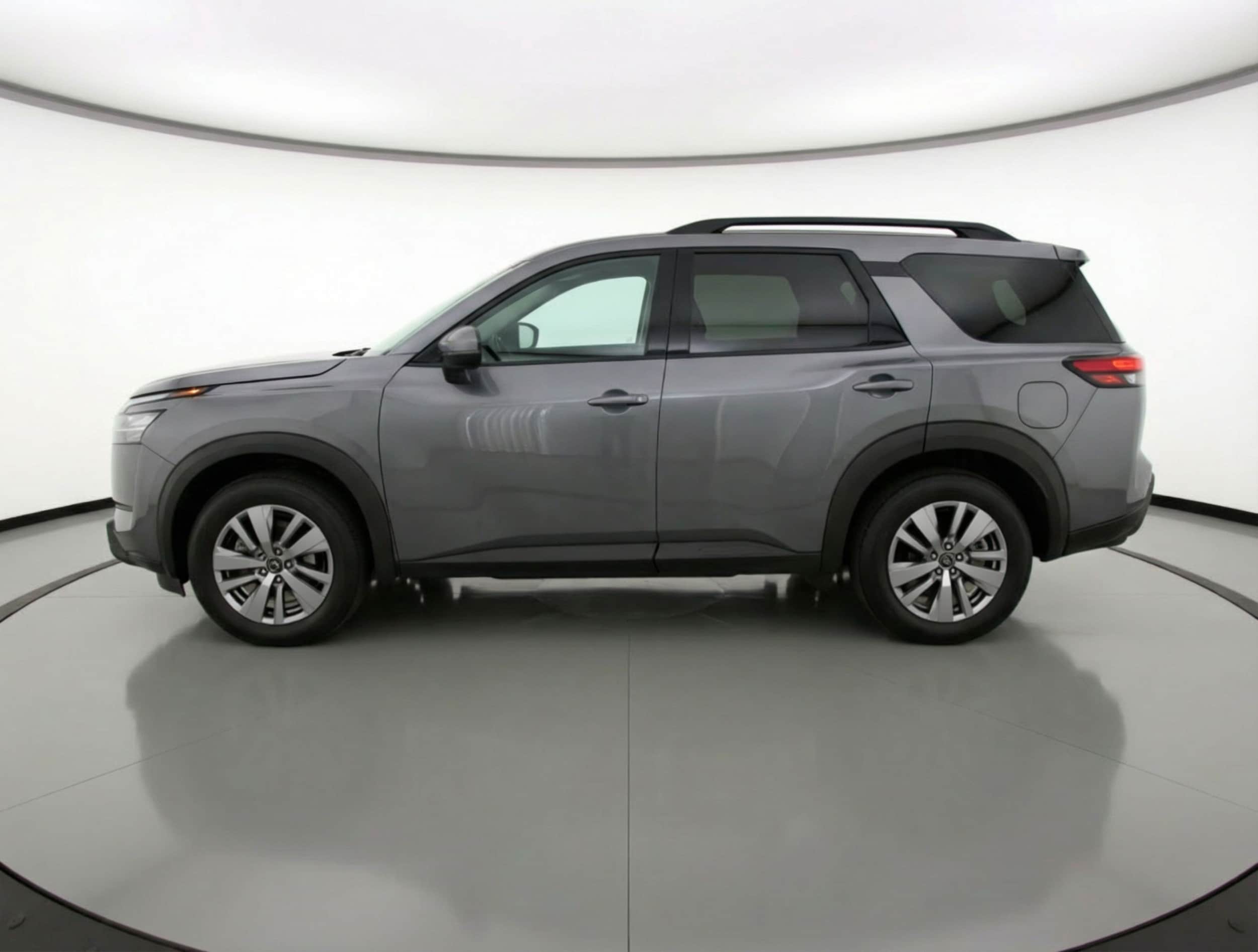 Thumbnail: 2025 Nissan Pathfinder - 4