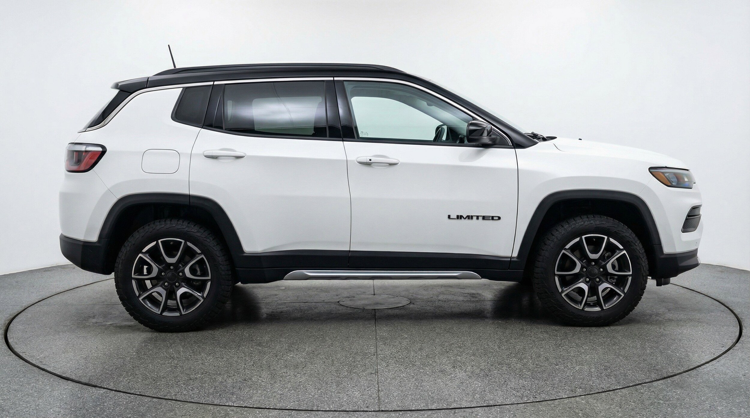 Thumbnail: 2025 Jeep Compass - 11