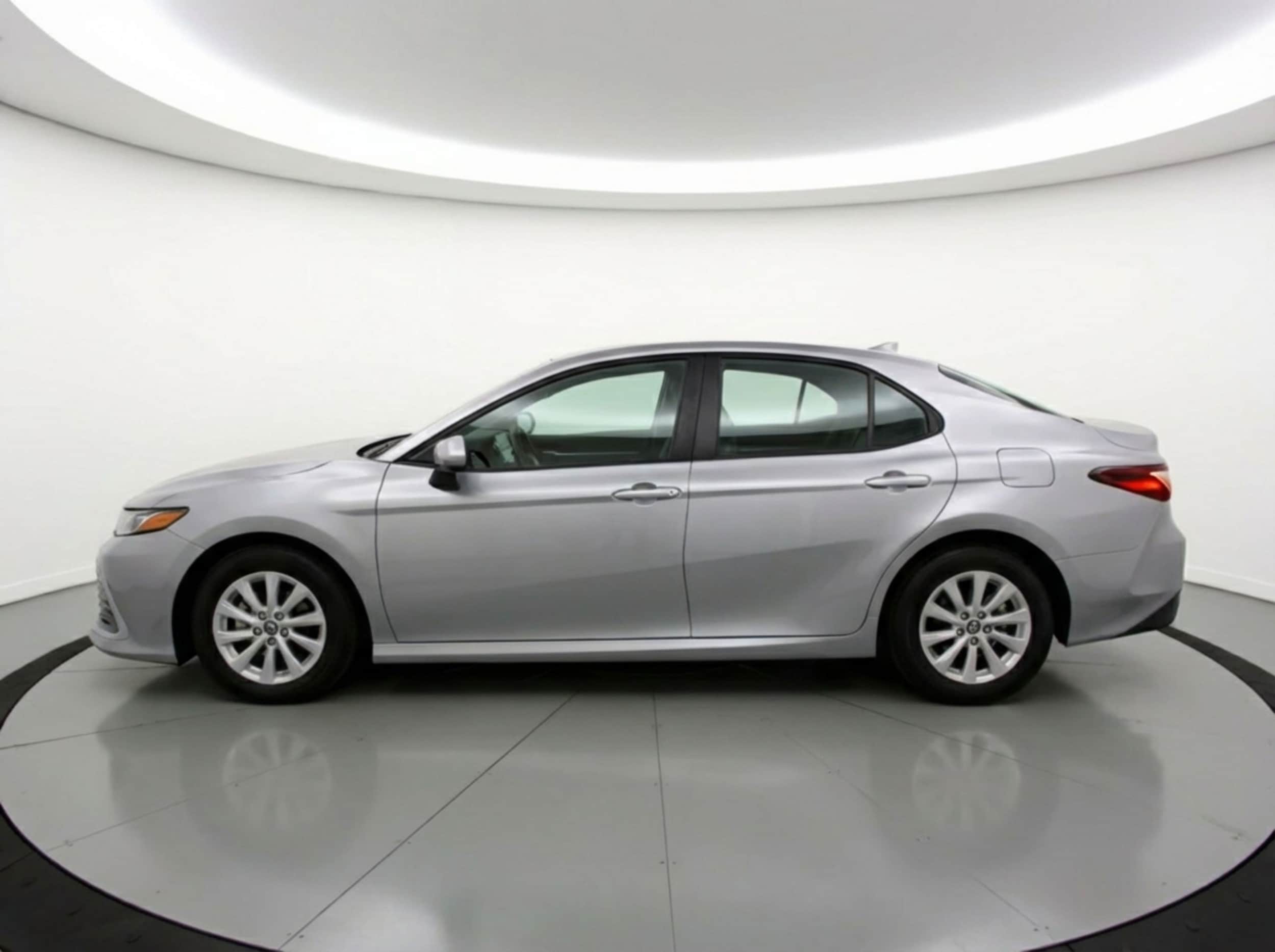 Thumbnail: 2025 Toyota Camry - 4