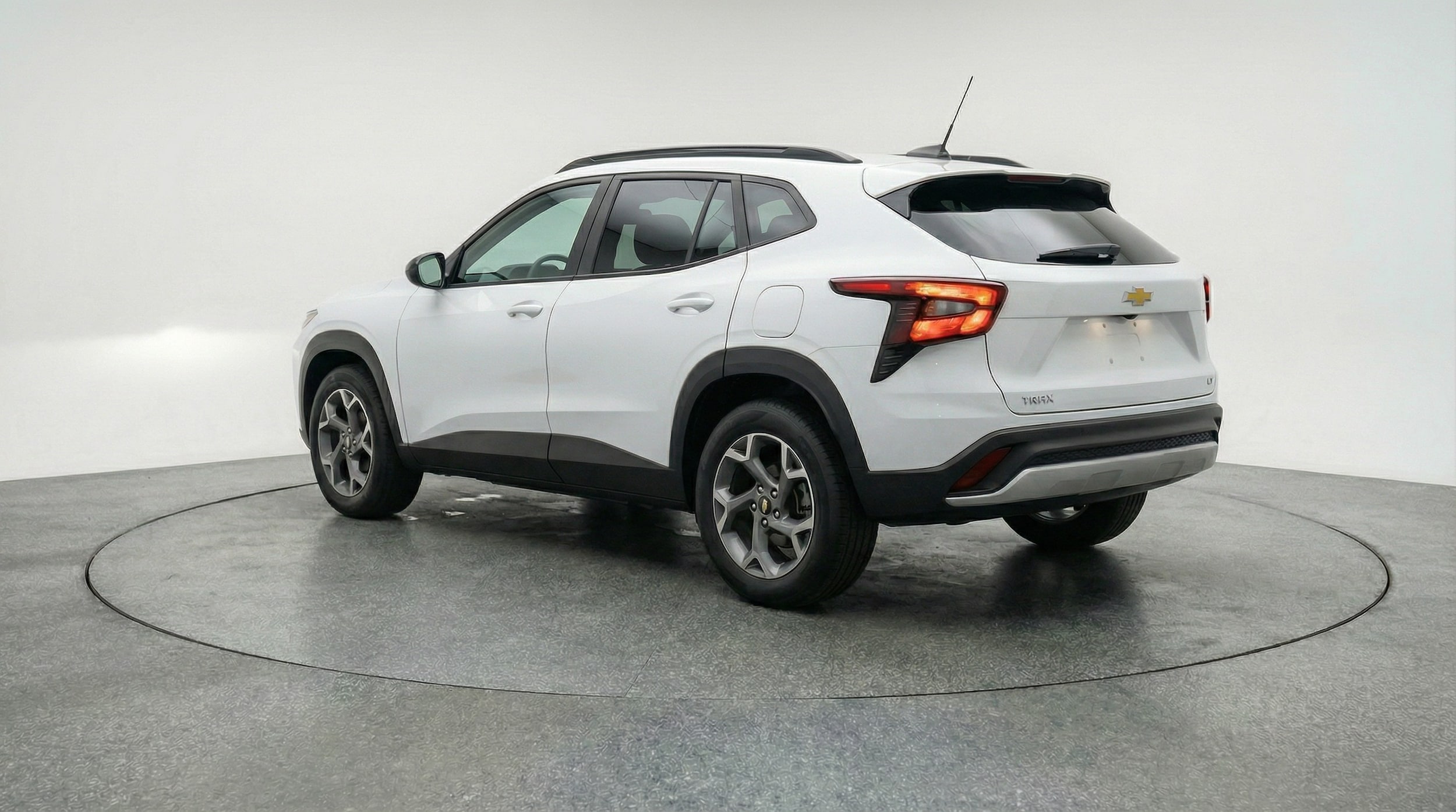 Thumbnail: 2025 Chevrolet Trax - 5