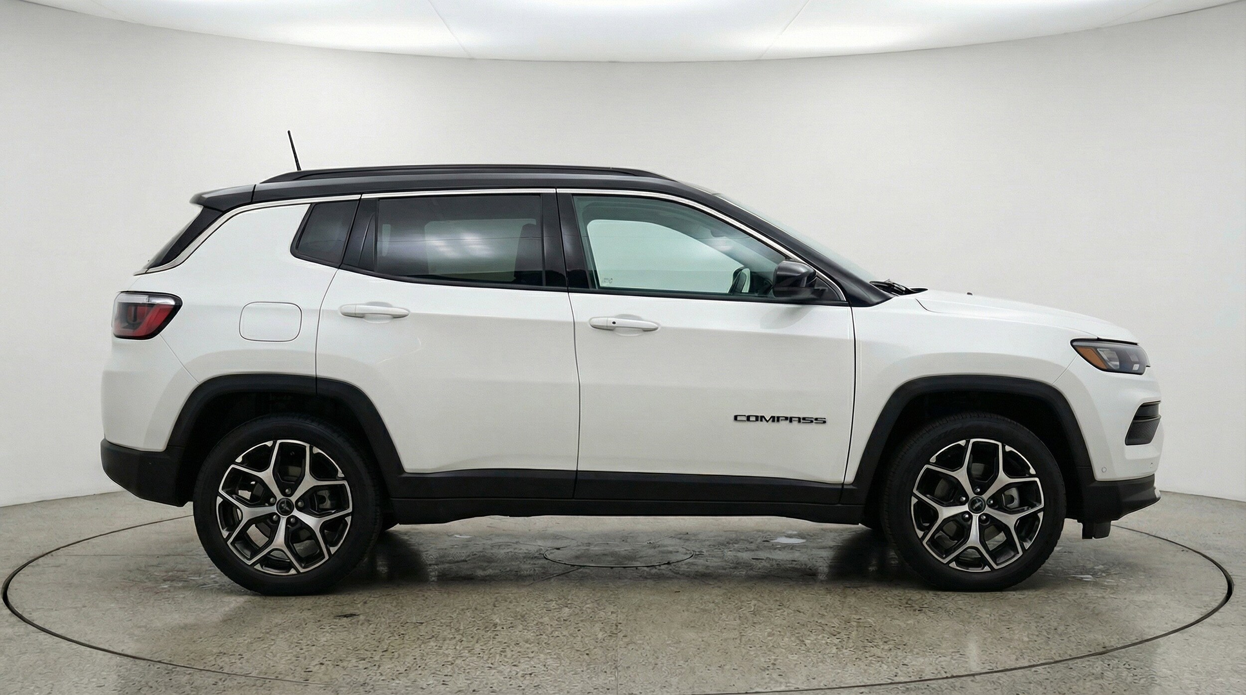 Thumbnail: 2025 Jeep Compass - 11