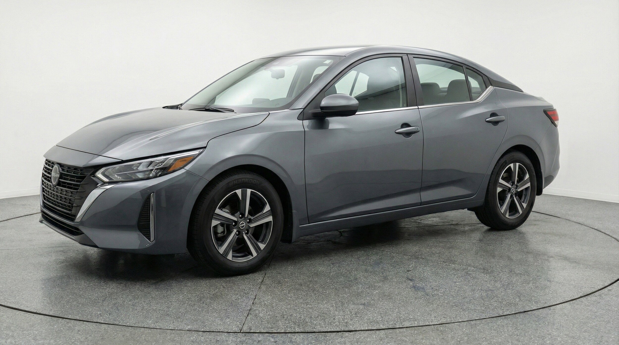 Thumbnail: 2025 Nissan Sentra - 3