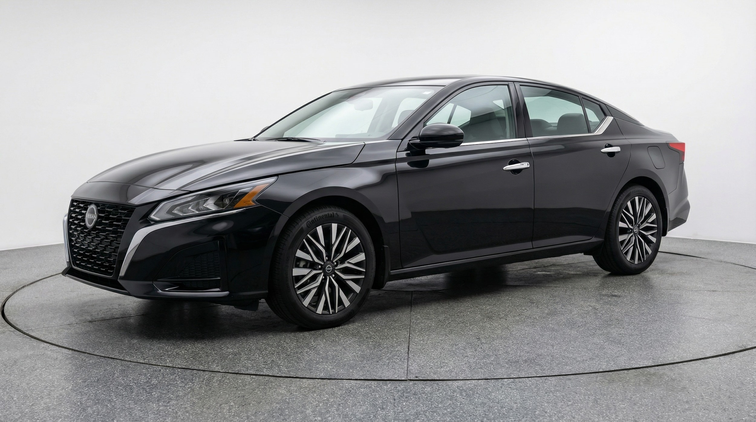 Thumbnail: 2025 Nissan Altima - 3