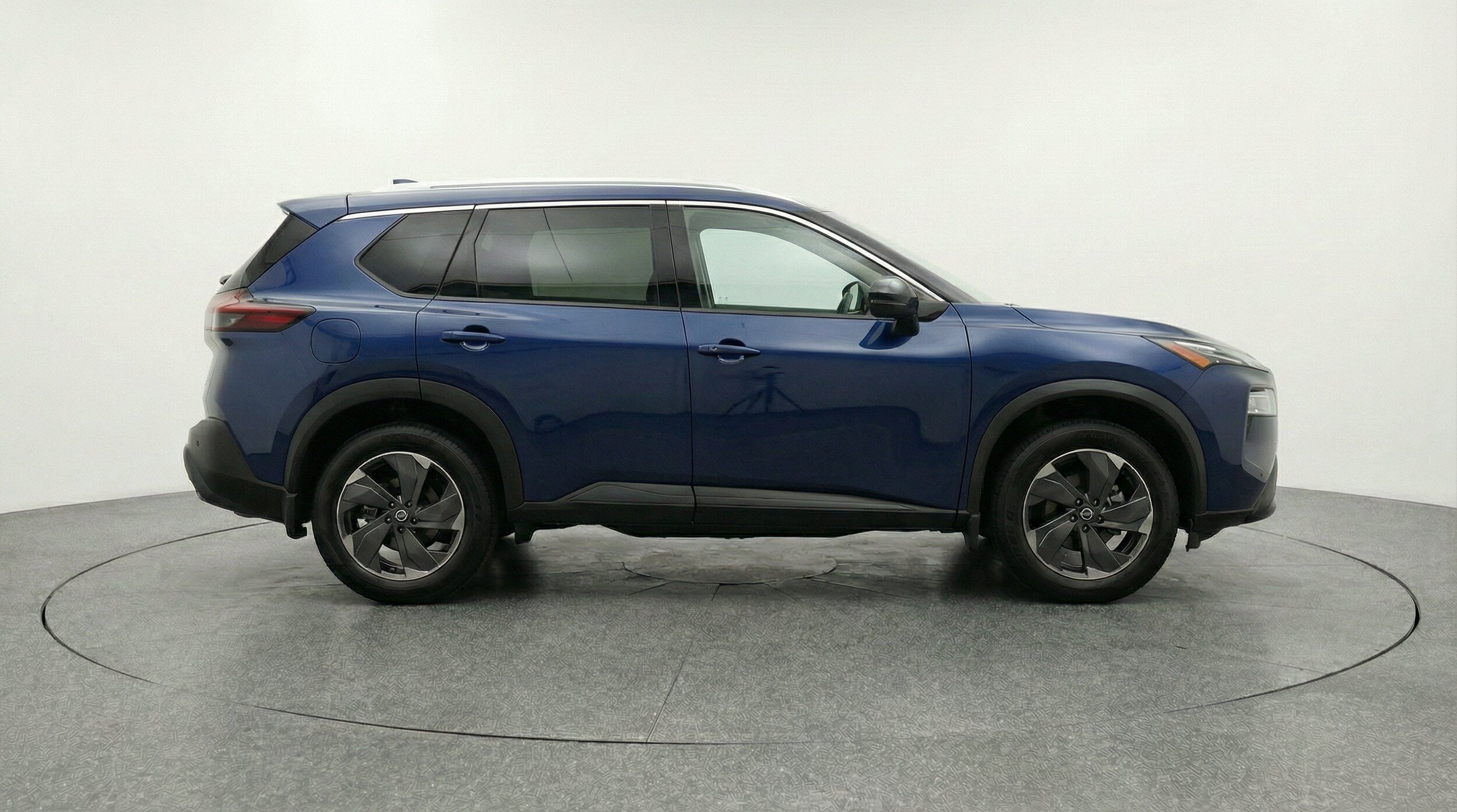 Thumbnail: 2025 Nissan Rogue - 11
