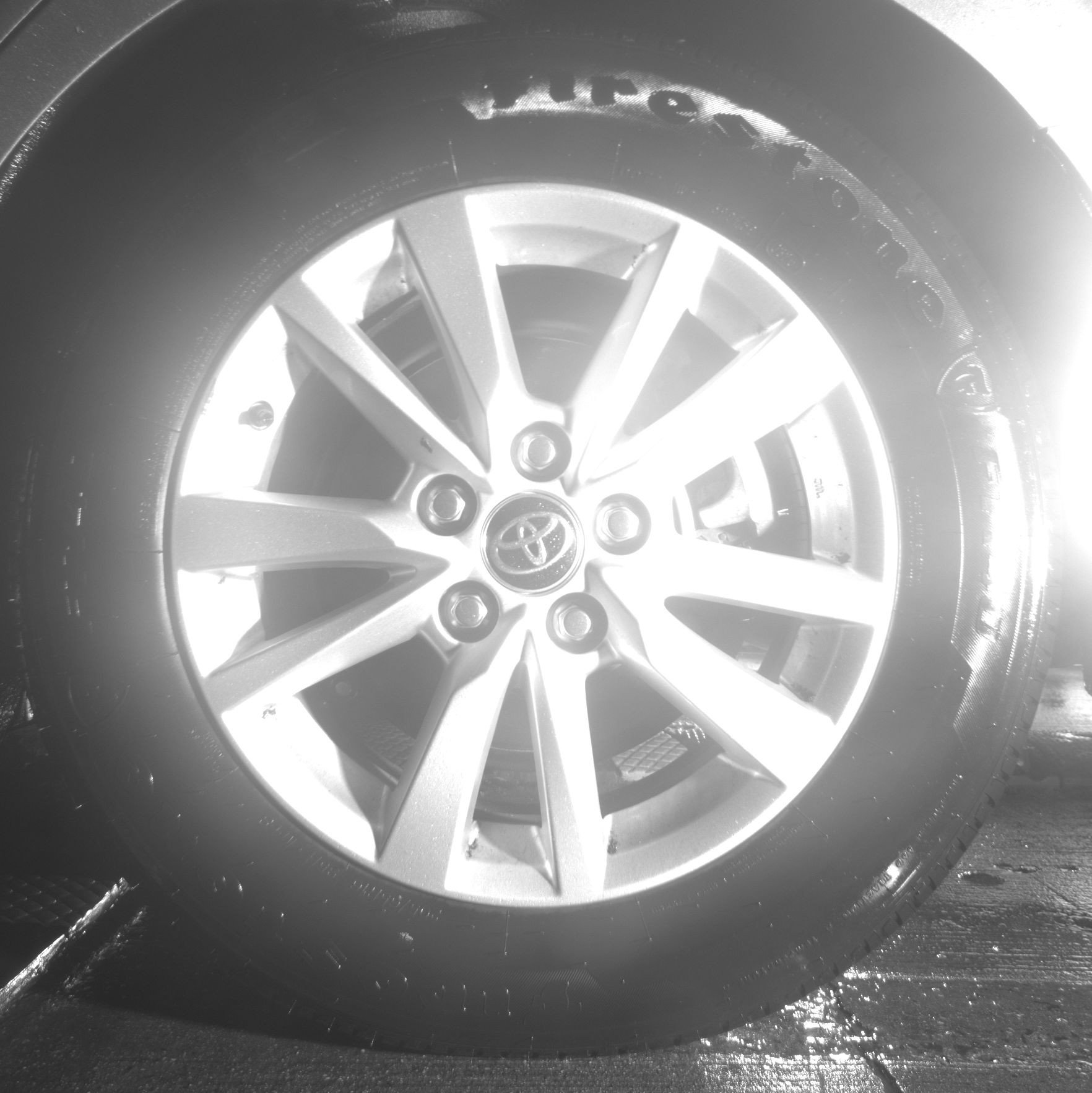 Thumbnail: 2025 Toyota Camry - 14