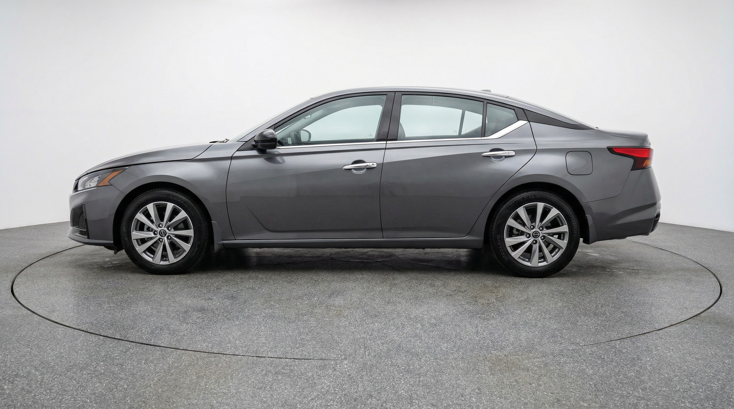 Thumbnail: 2025 Nissan Altima - 4