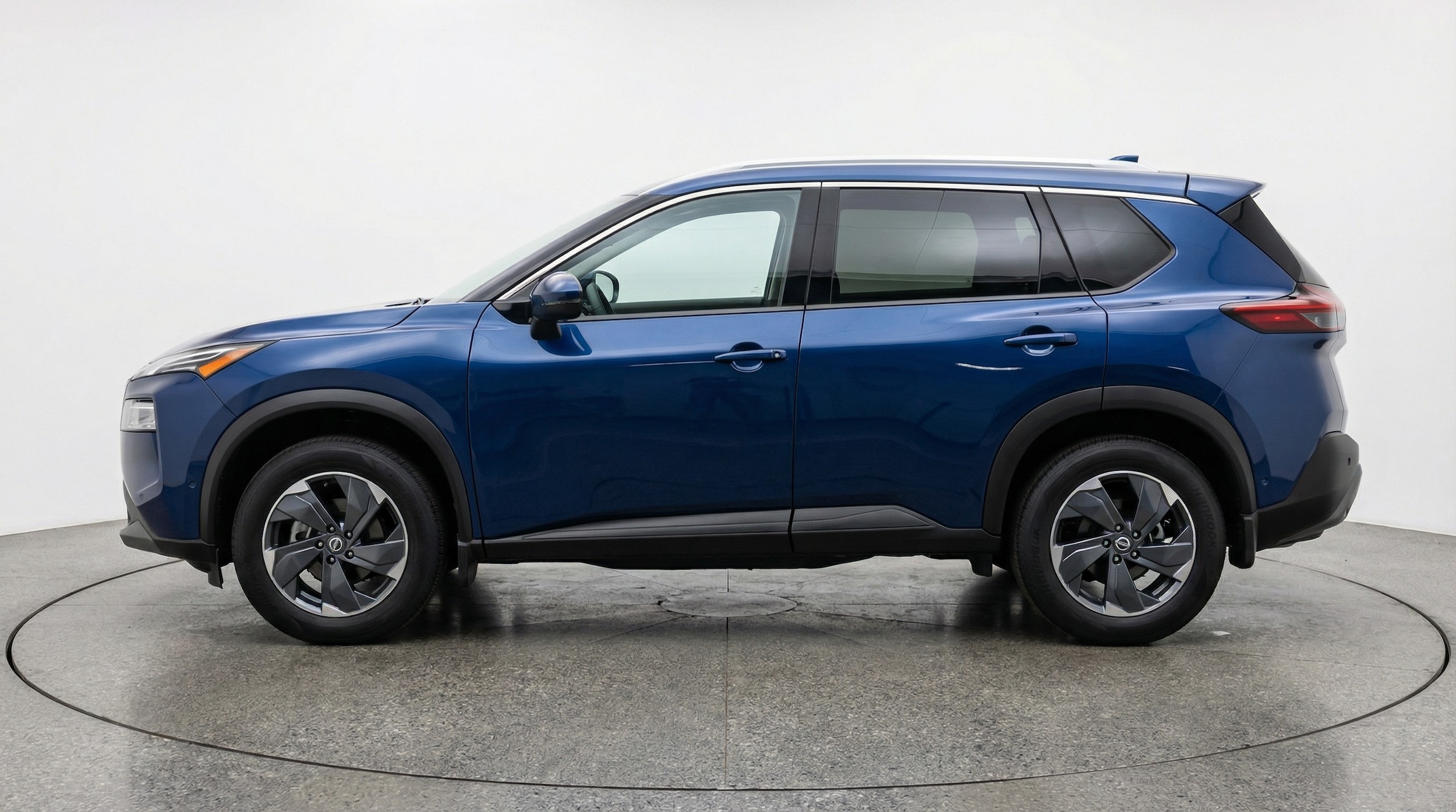 Thumbnail: 2025 Nissan Rogue - 4