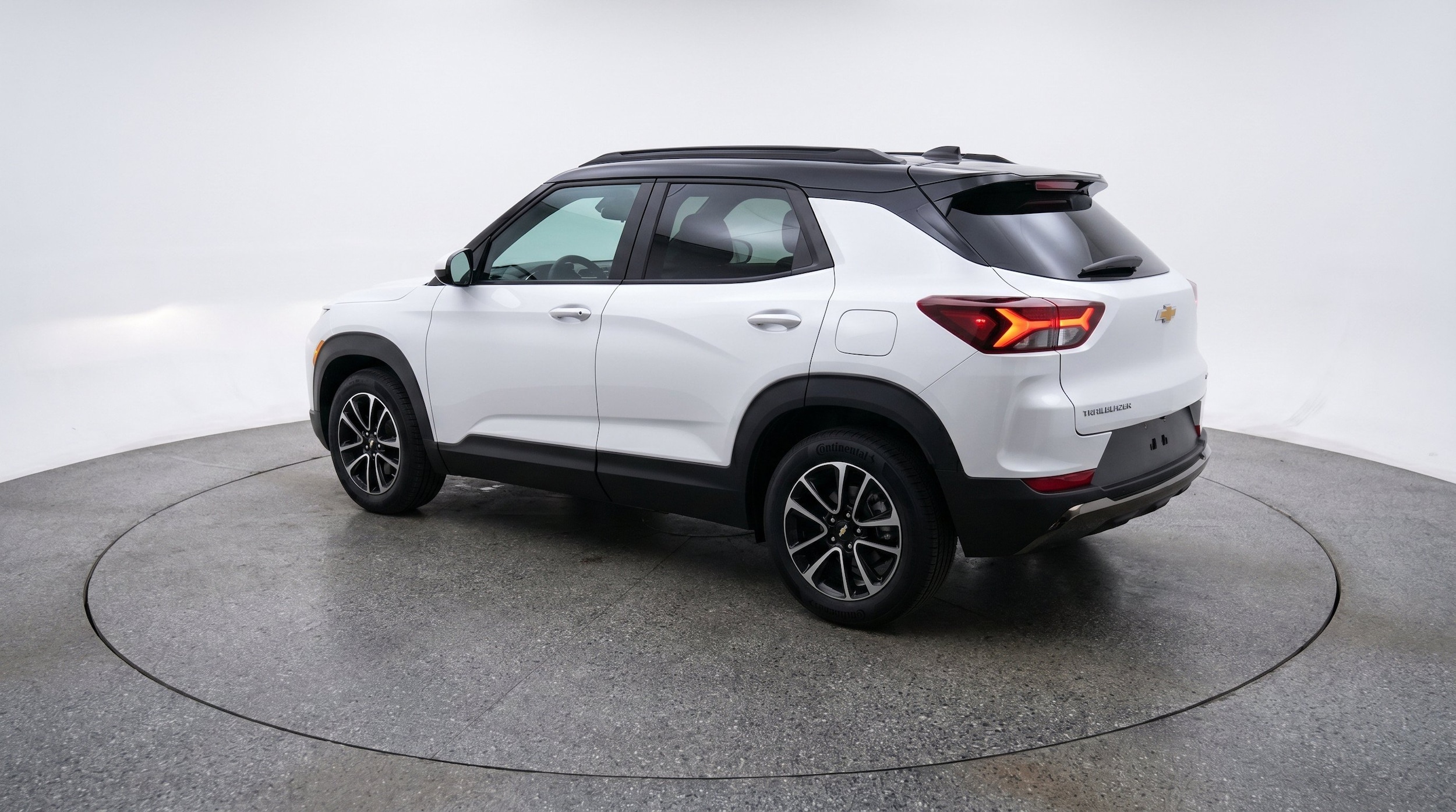 Thumbnail: 2025 Chevrolet TrailBlazer - 6