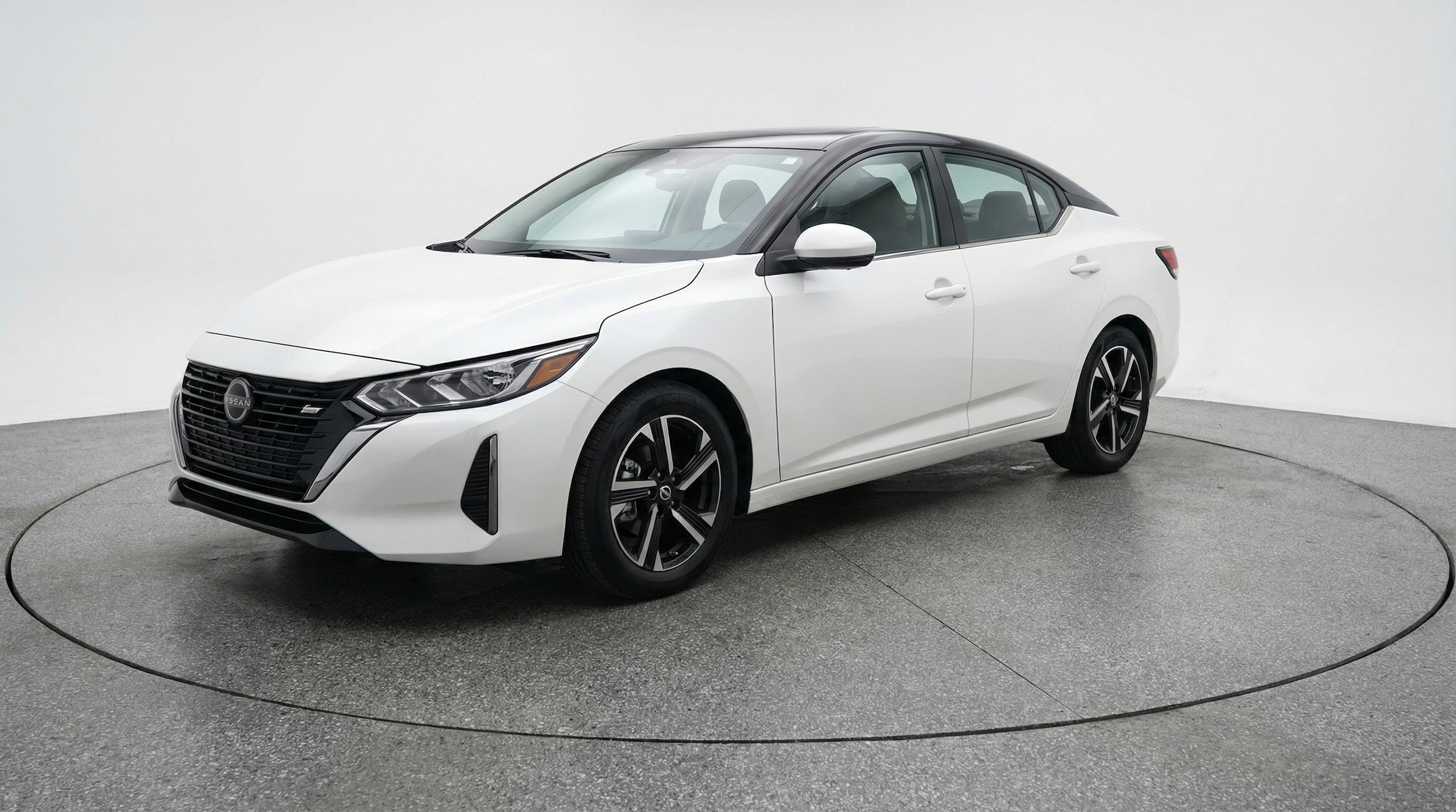 Thumbnail: 2025 Nissan Sentra - 3