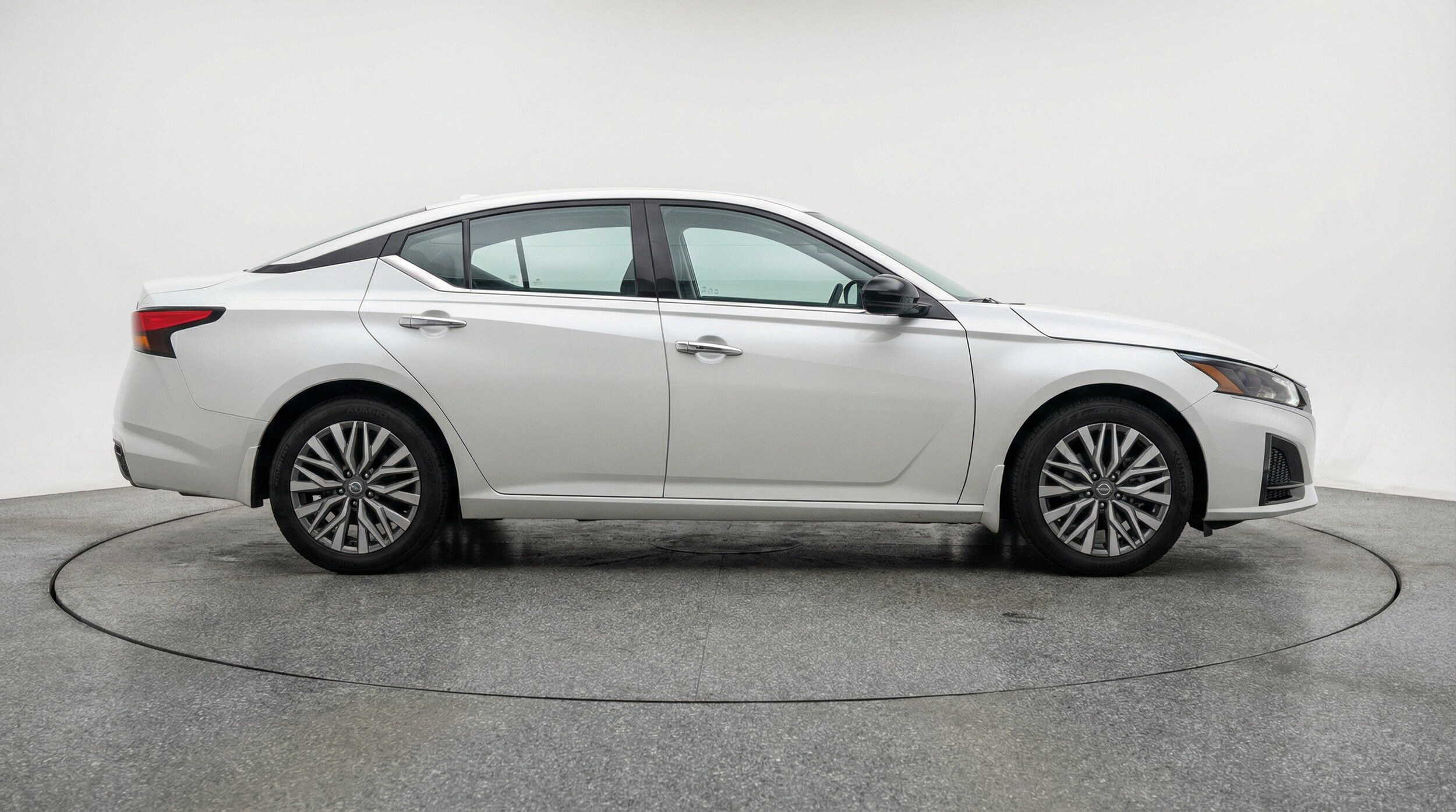 Thumbnail: 2025 Nissan Altima - 11