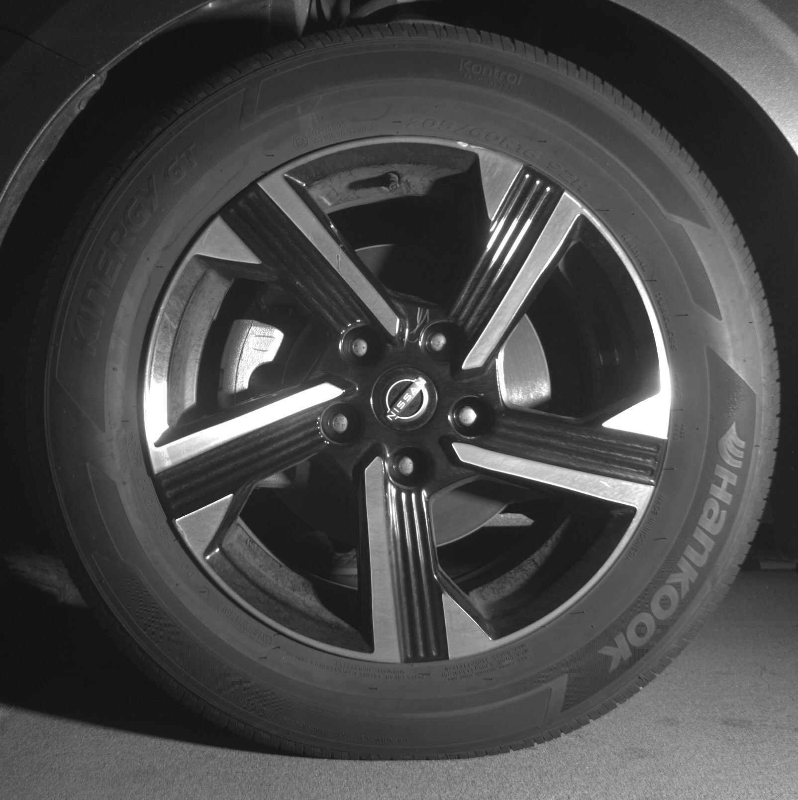 Thumbnail: 2025 Nissan Sentra - 9