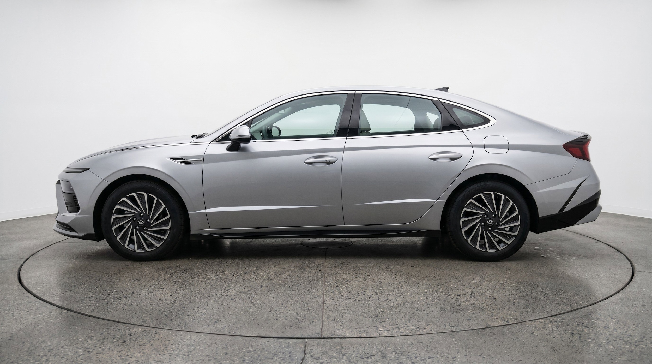 Thumbnail: 2025 Hyundai Sonata - 5
