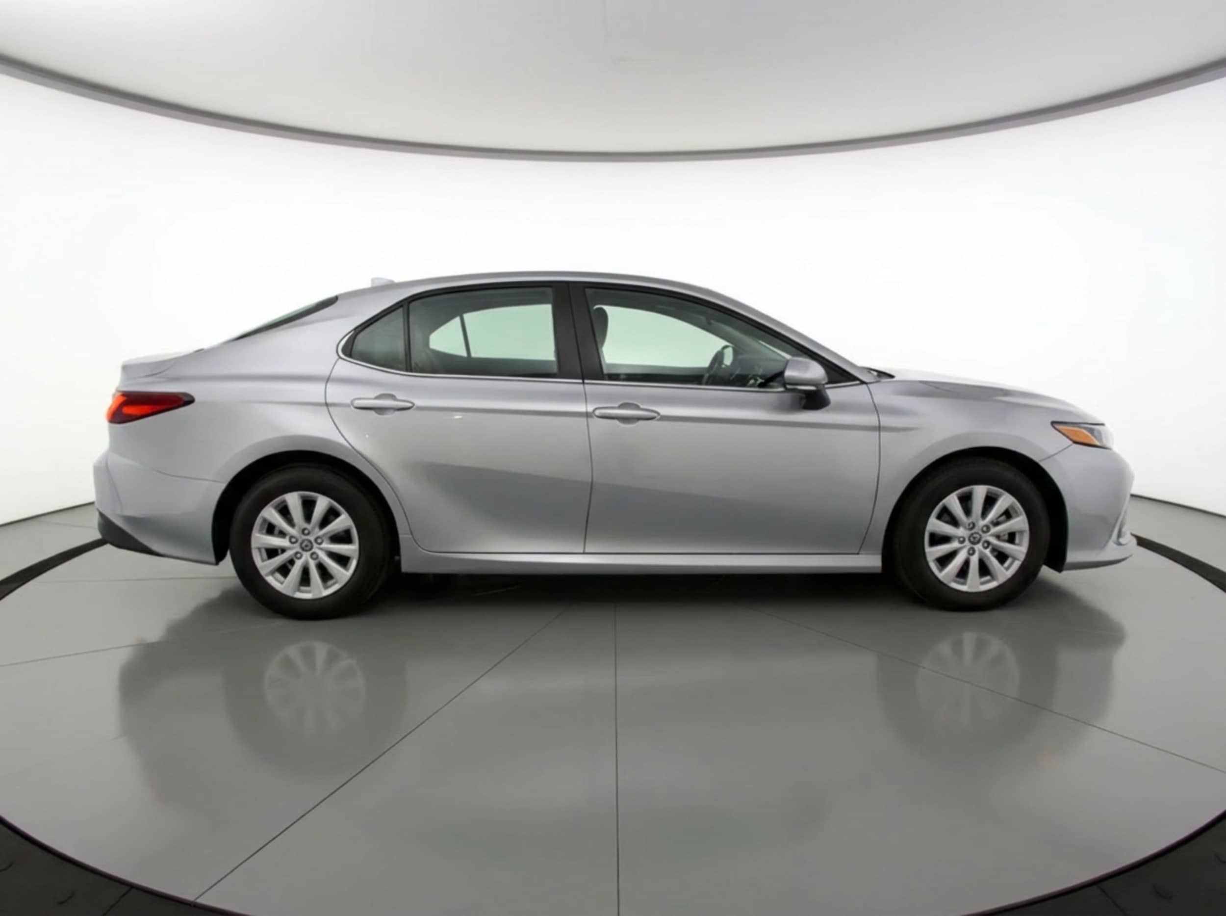 Thumbnail: 2025 Toyota Camry - 8