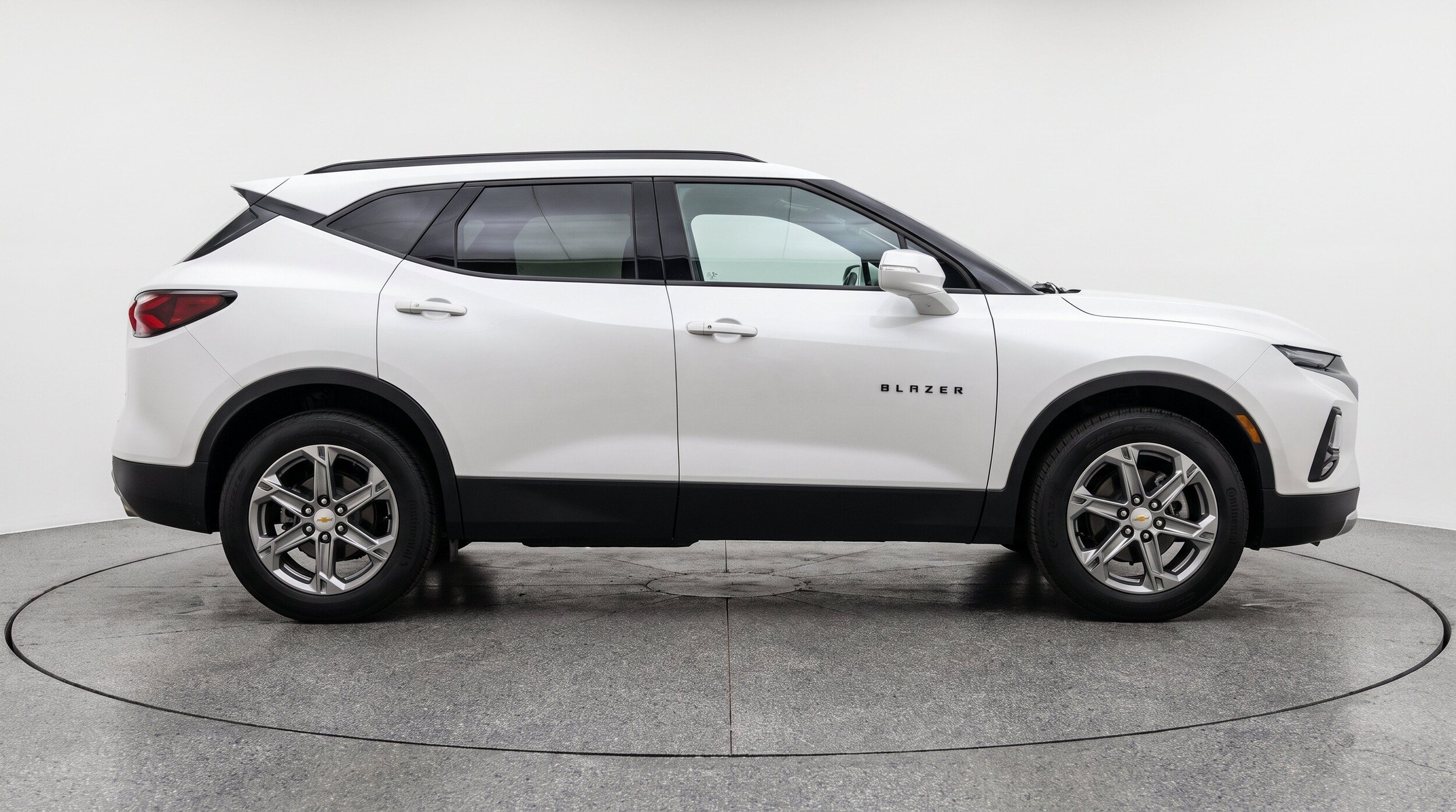 Thumbnail: 2025 Chevrolet Blazer - 10