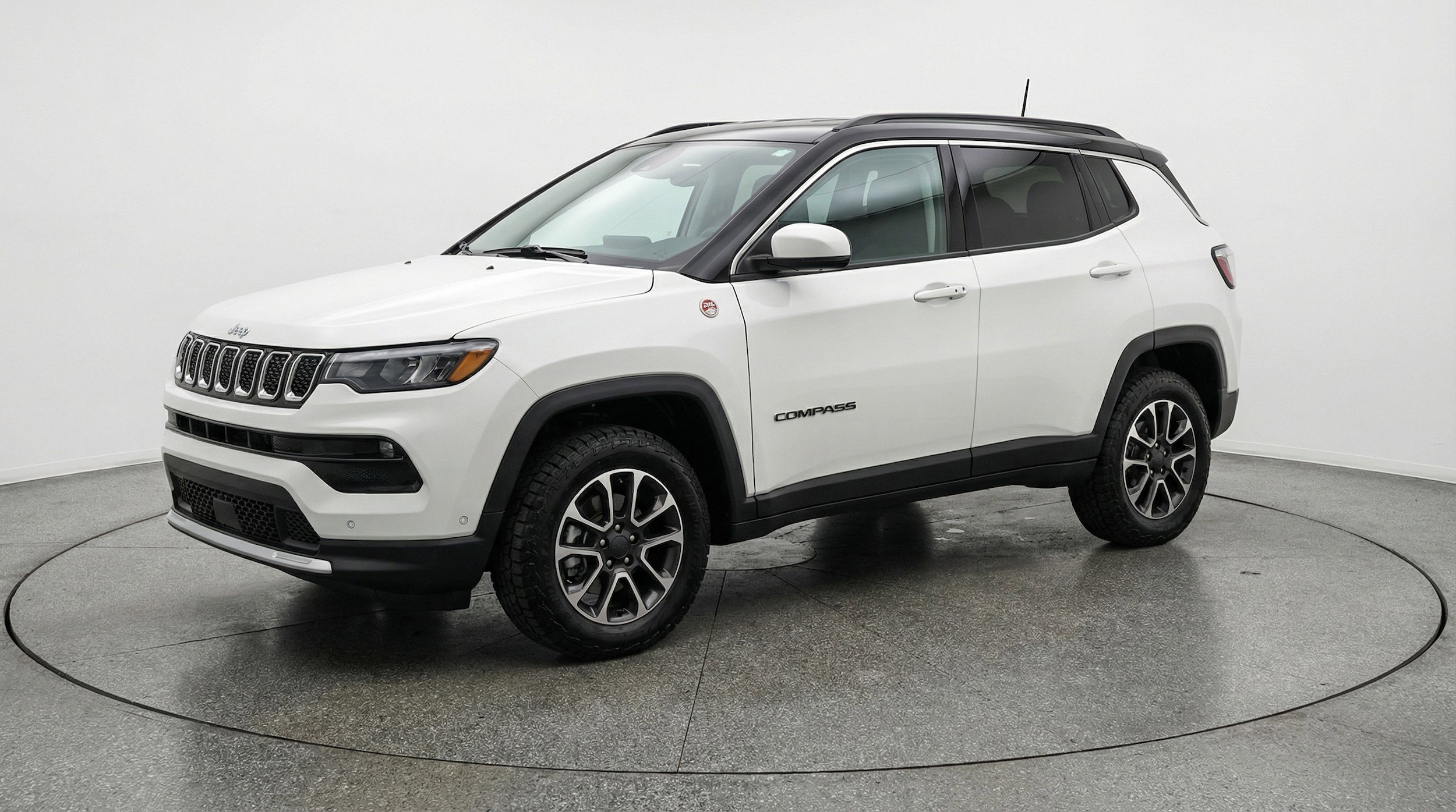 Thumbnail: 2025 Jeep Compass - 3