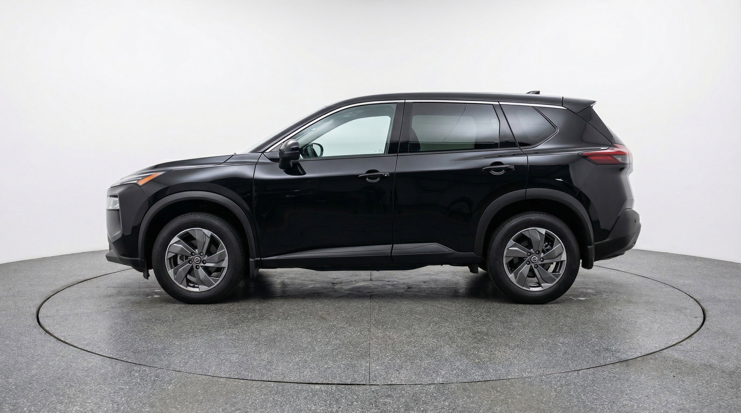 Thumbnail: 2025 Nissan Rogue - 5