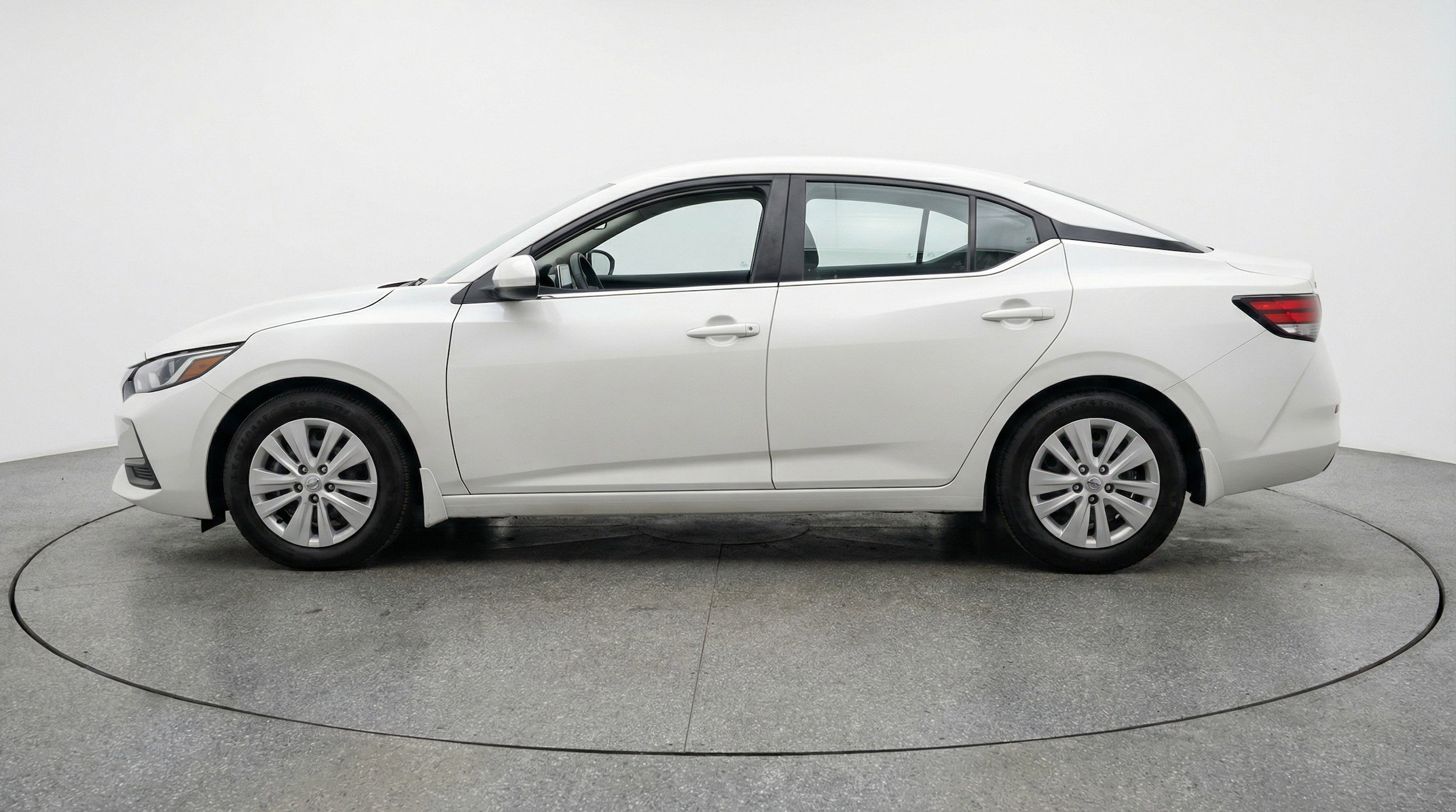 Thumbnail: 2025 Nissan Sentra - 5