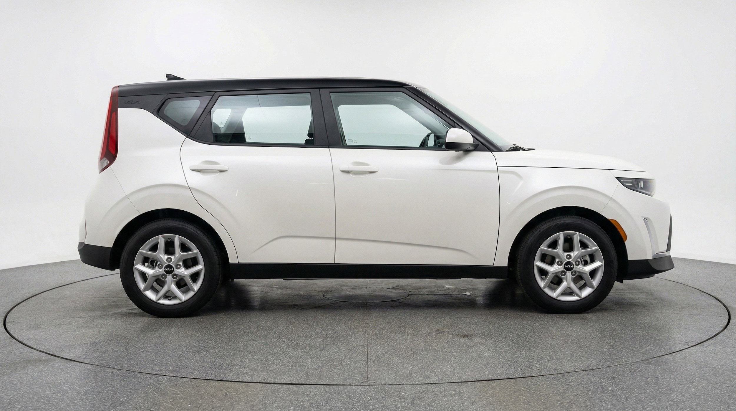 Thumbnail: 2025 Kia Soul - 11
