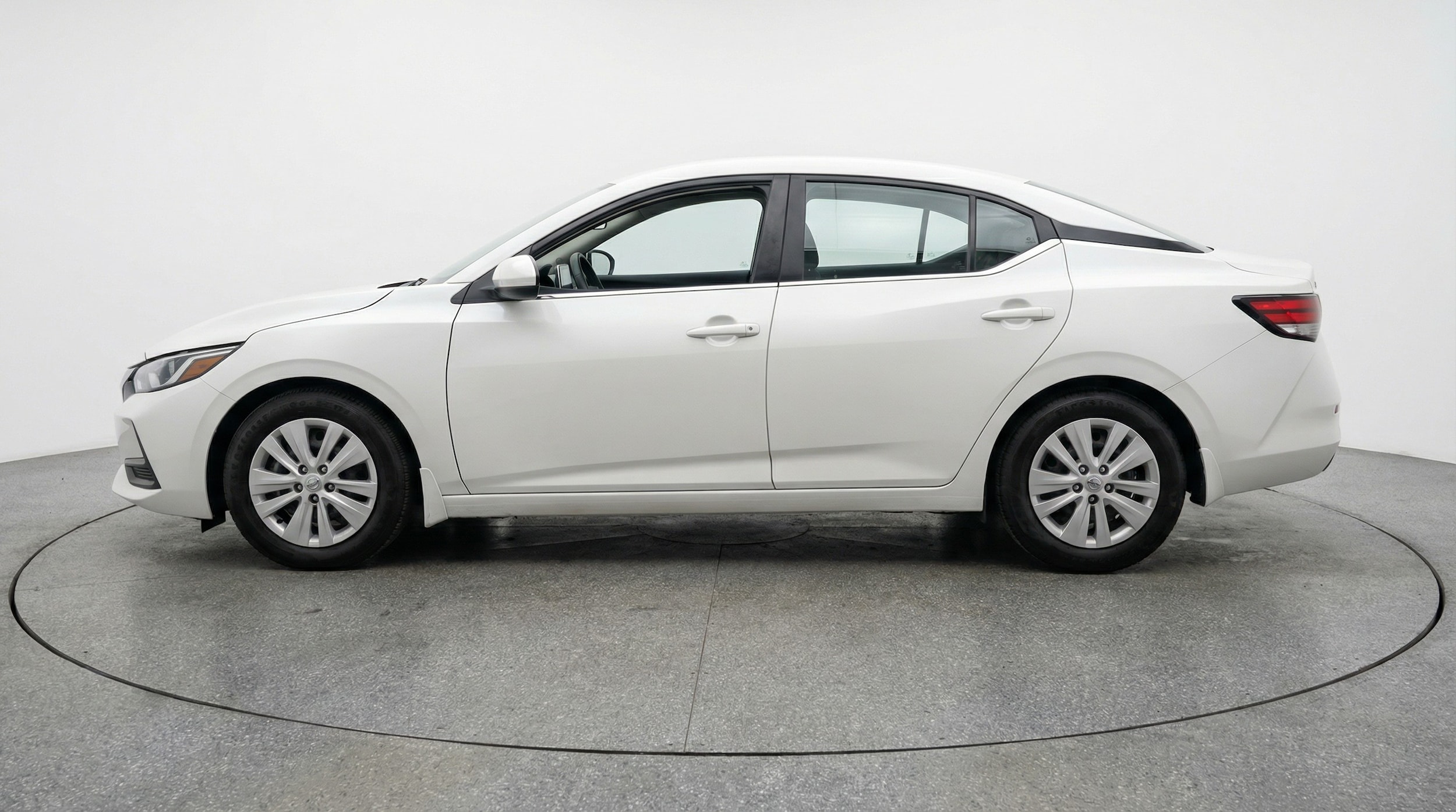 Thumbnail: 2025 Nissan Sentra - 4