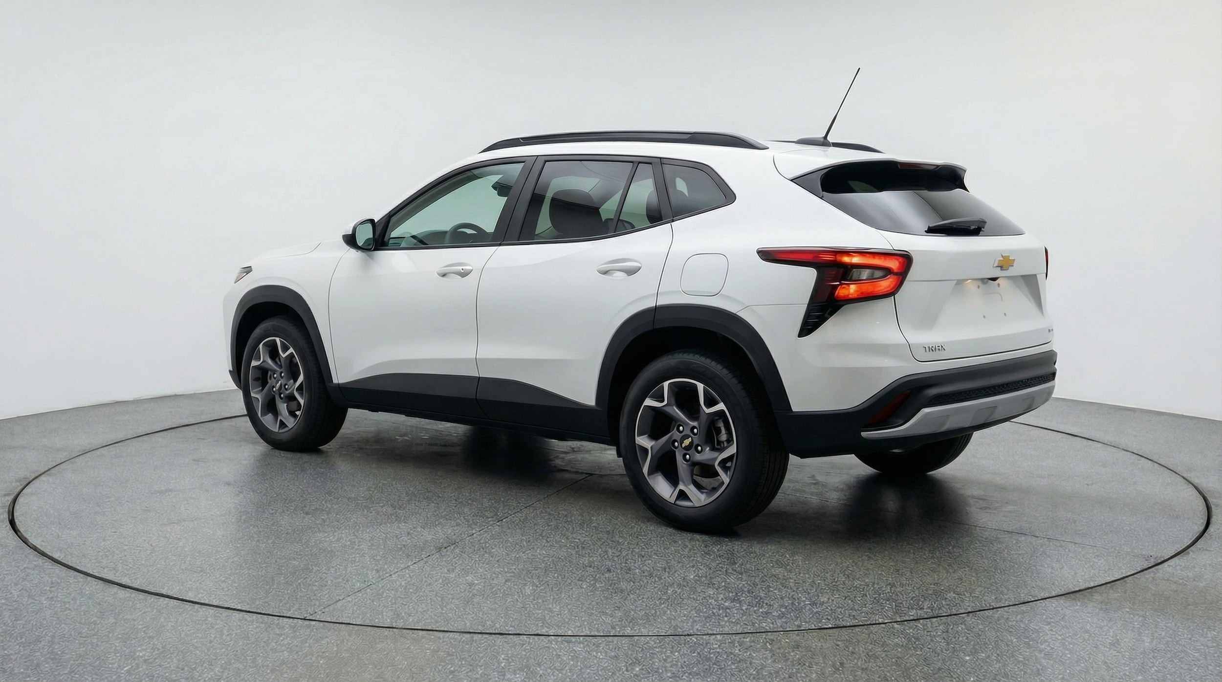 Thumbnail: 2025 Chevrolet Trax - 5