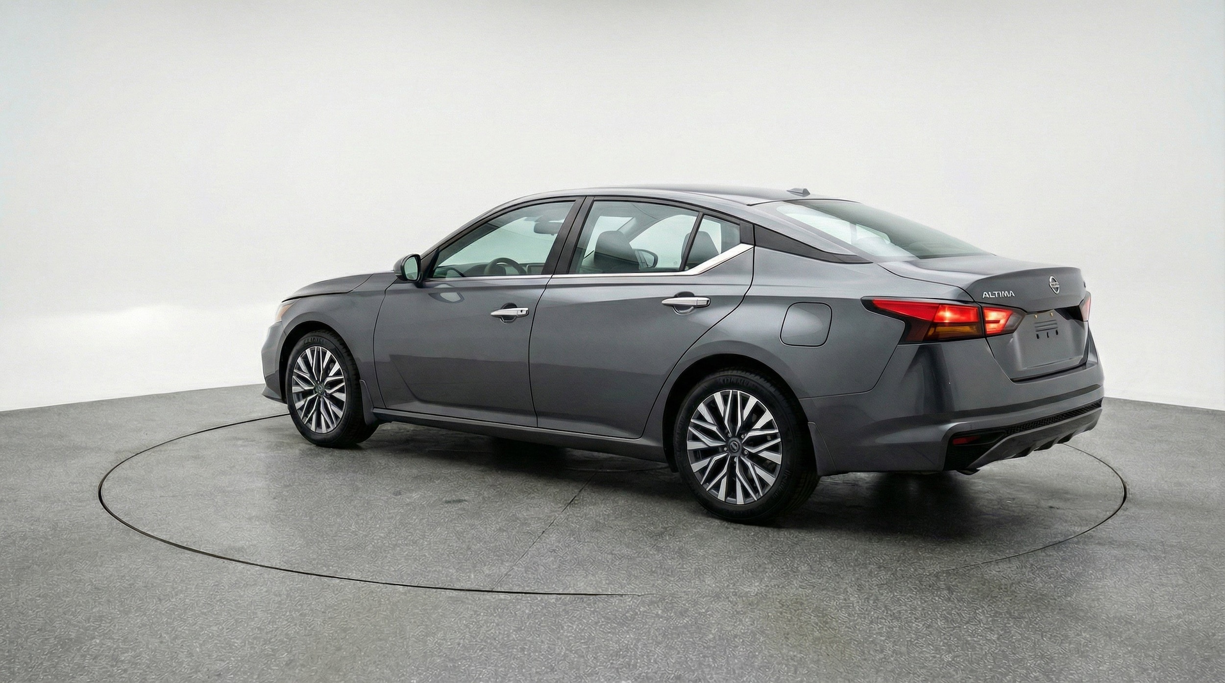 Thumbnail: 2025 Nissan Altima - 6