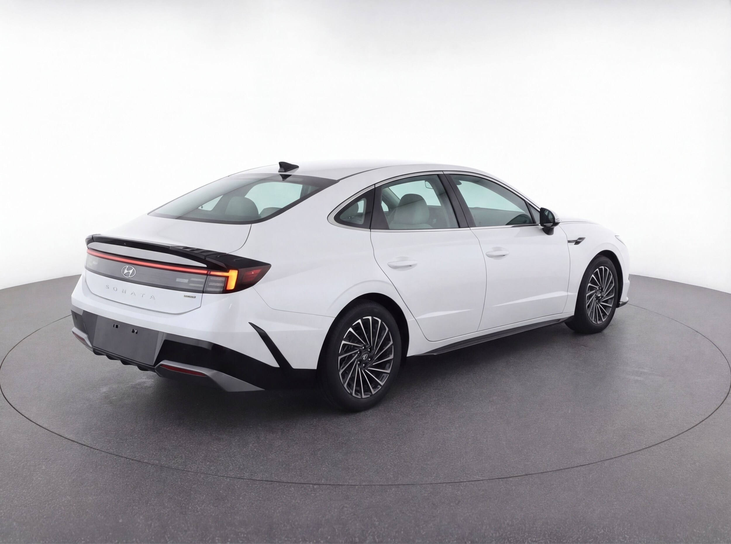 Thumbnail: 2024 Hyundai Sonata - 7