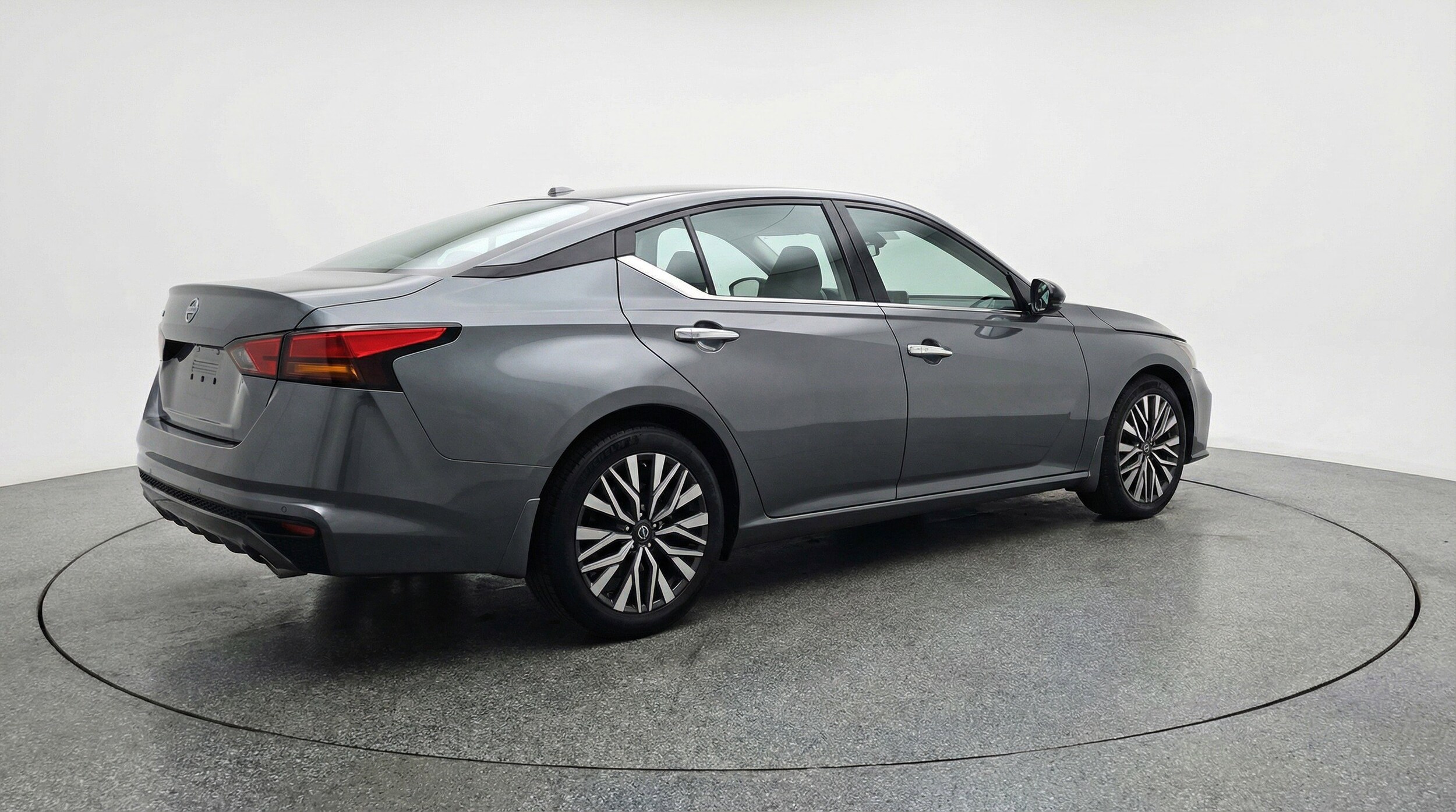 Thumbnail: 2025 Nissan Altima - 9