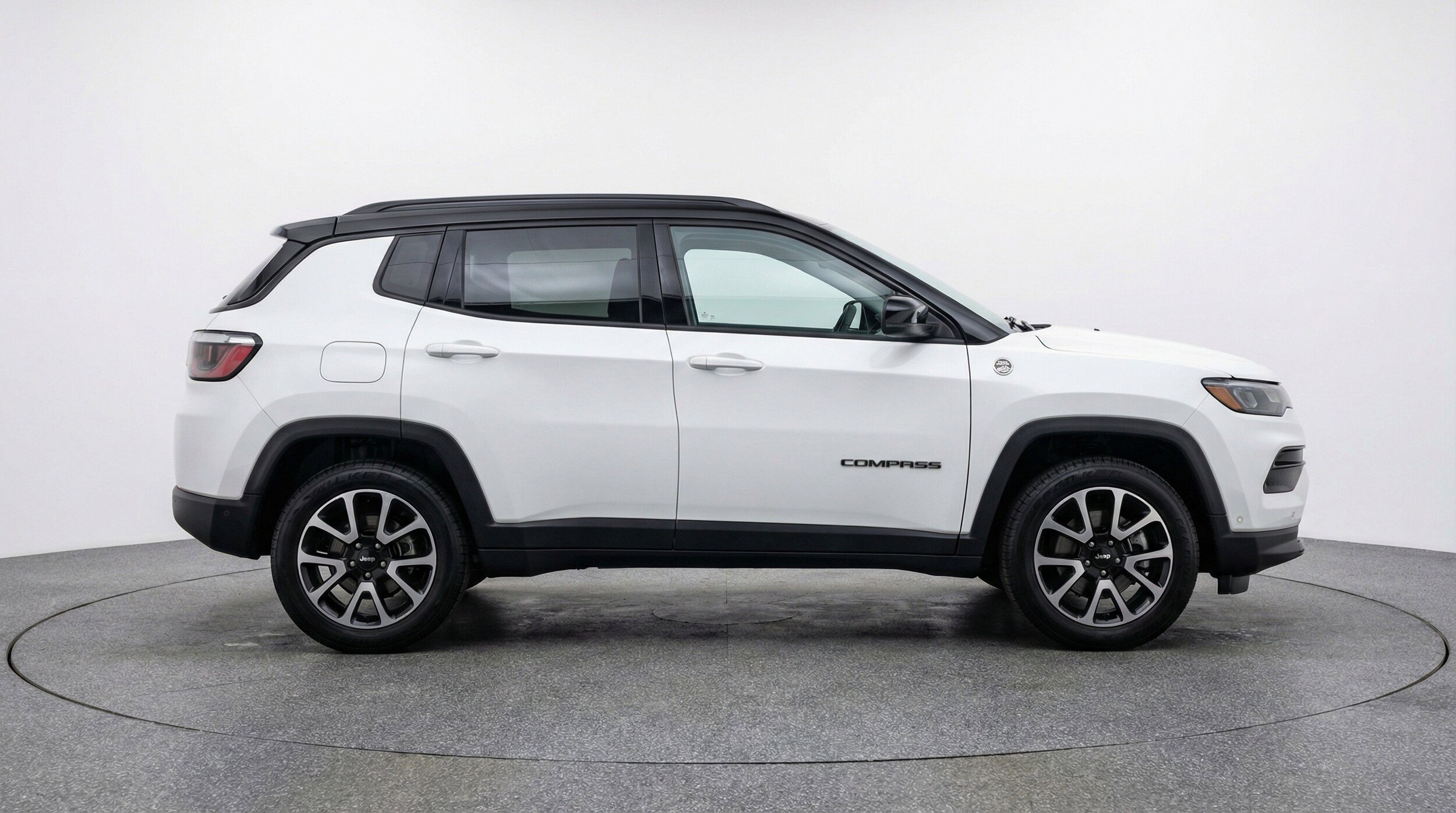 Thumbnail: 2025 Jeep Compass - 11