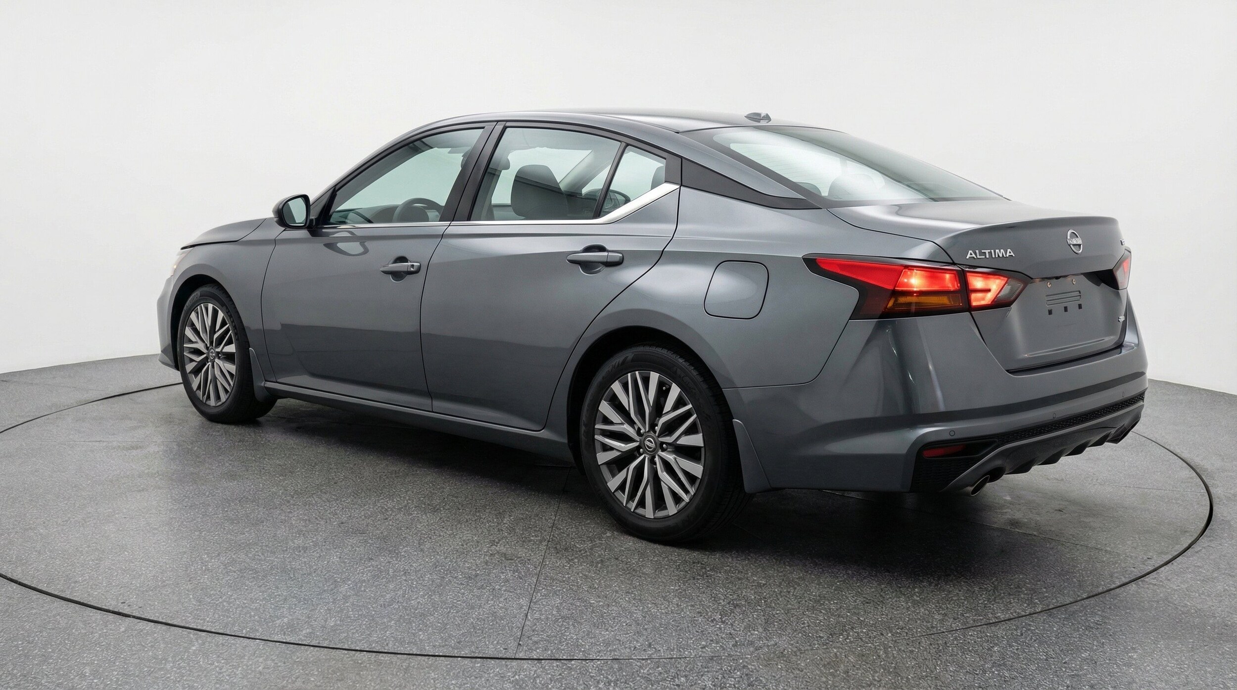 Thumbnail: 2025 Nissan Altima - 6
