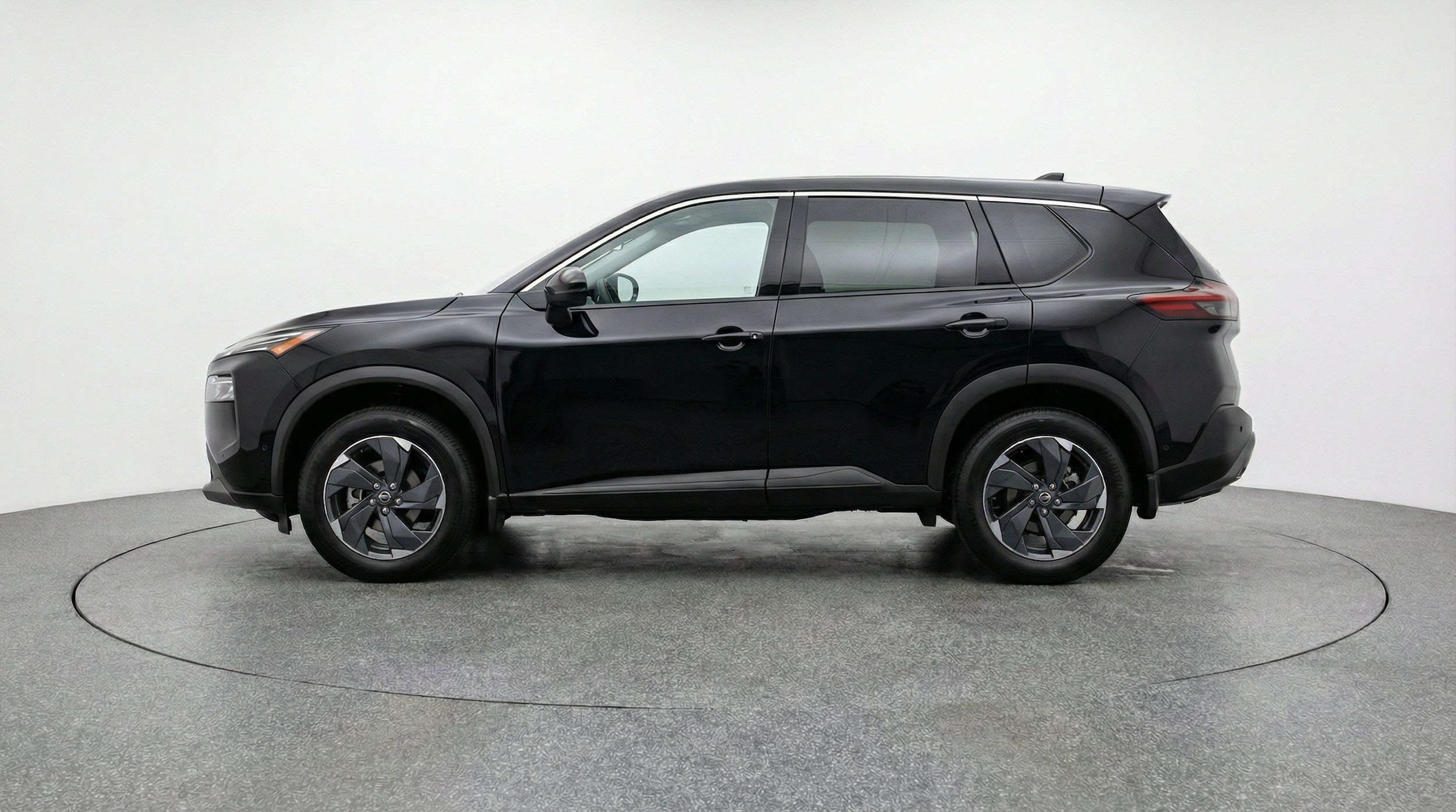 Thumbnail: 2025 Nissan Rogue - 5