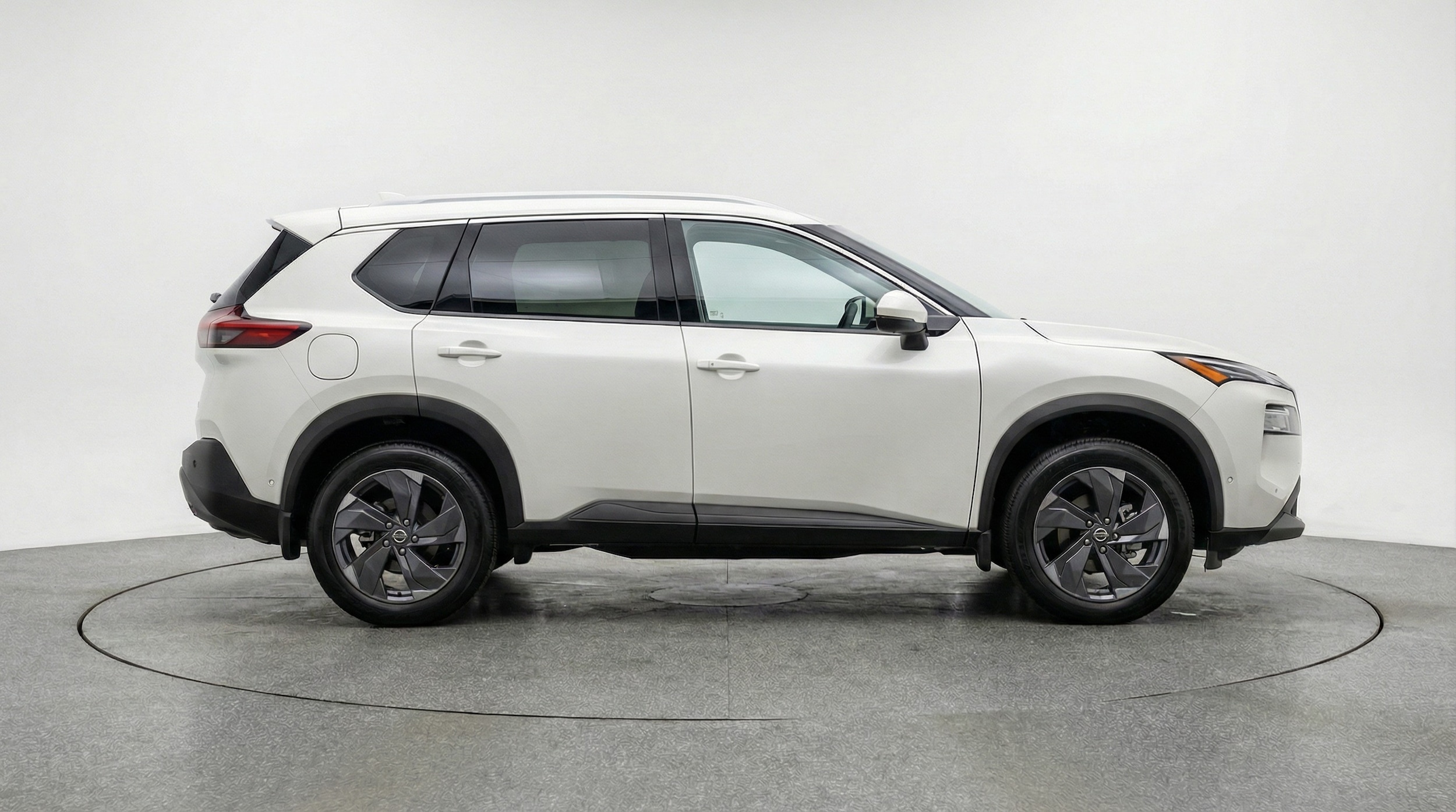 Thumbnail: 2025 Nissan Rogue - 8