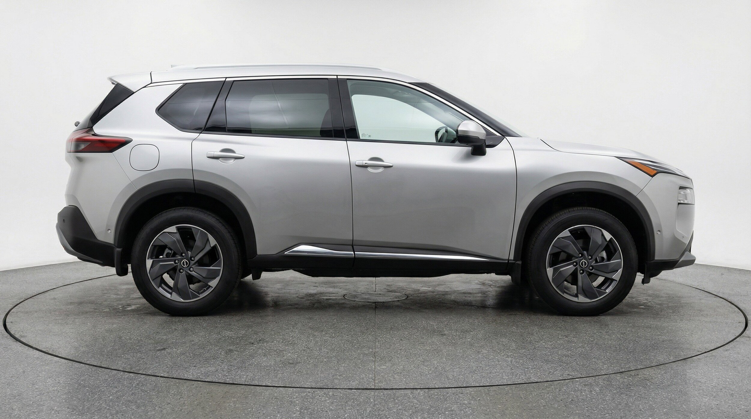 Thumbnail: 2025 Nissan Rogue - 11