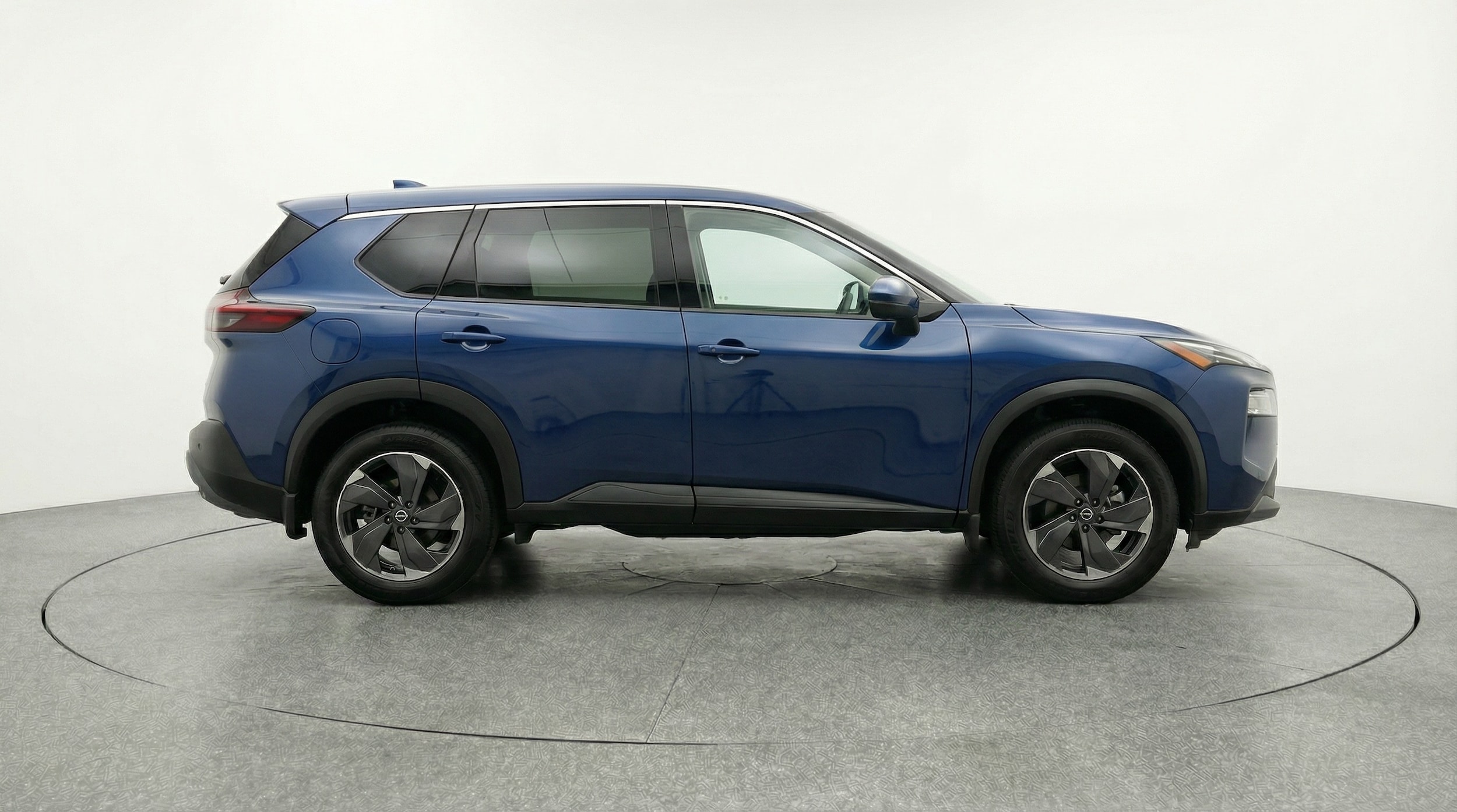 Thumbnail: 2025 Nissan Rogue - 8