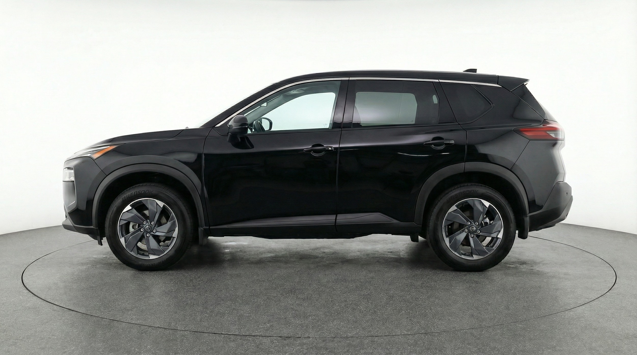 Thumbnail: 2025 Nissan Rogue - 4