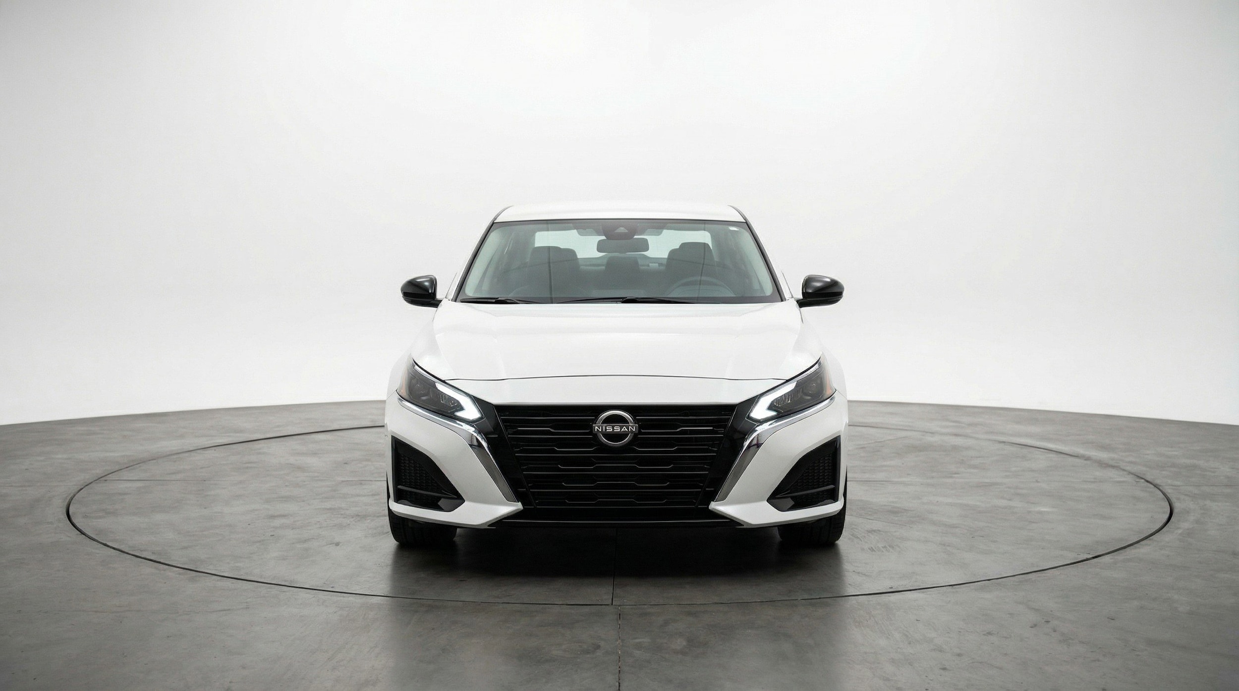 Thumbnail: 2025 Nissan Altima - 2