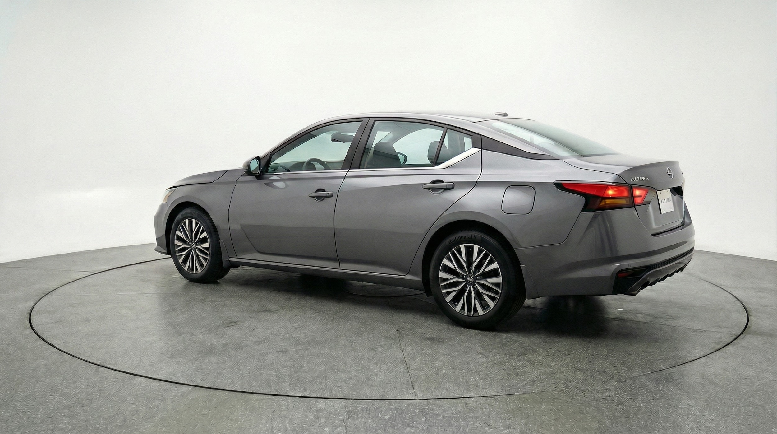 Thumbnail: 2025 Nissan Altima - 5