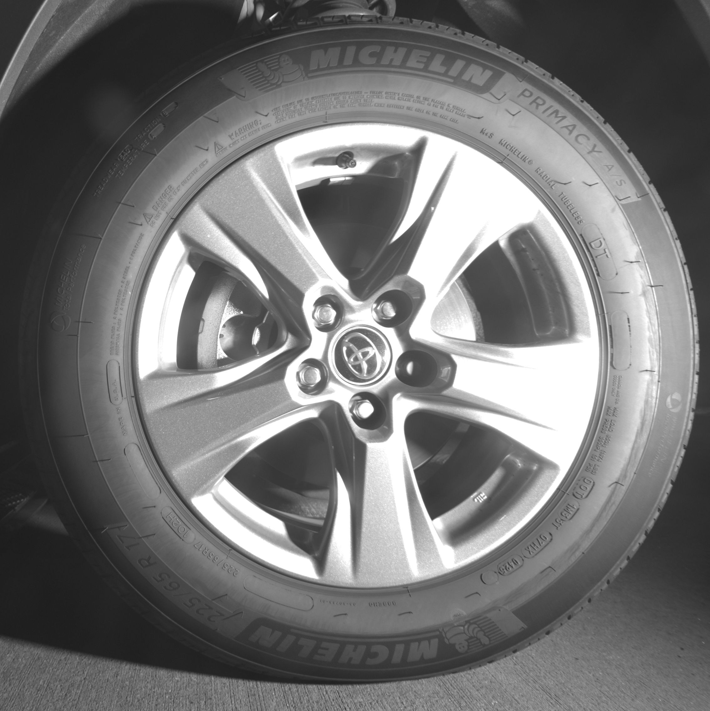 Thumbnail: 2025 Toyota RAV4 - 9