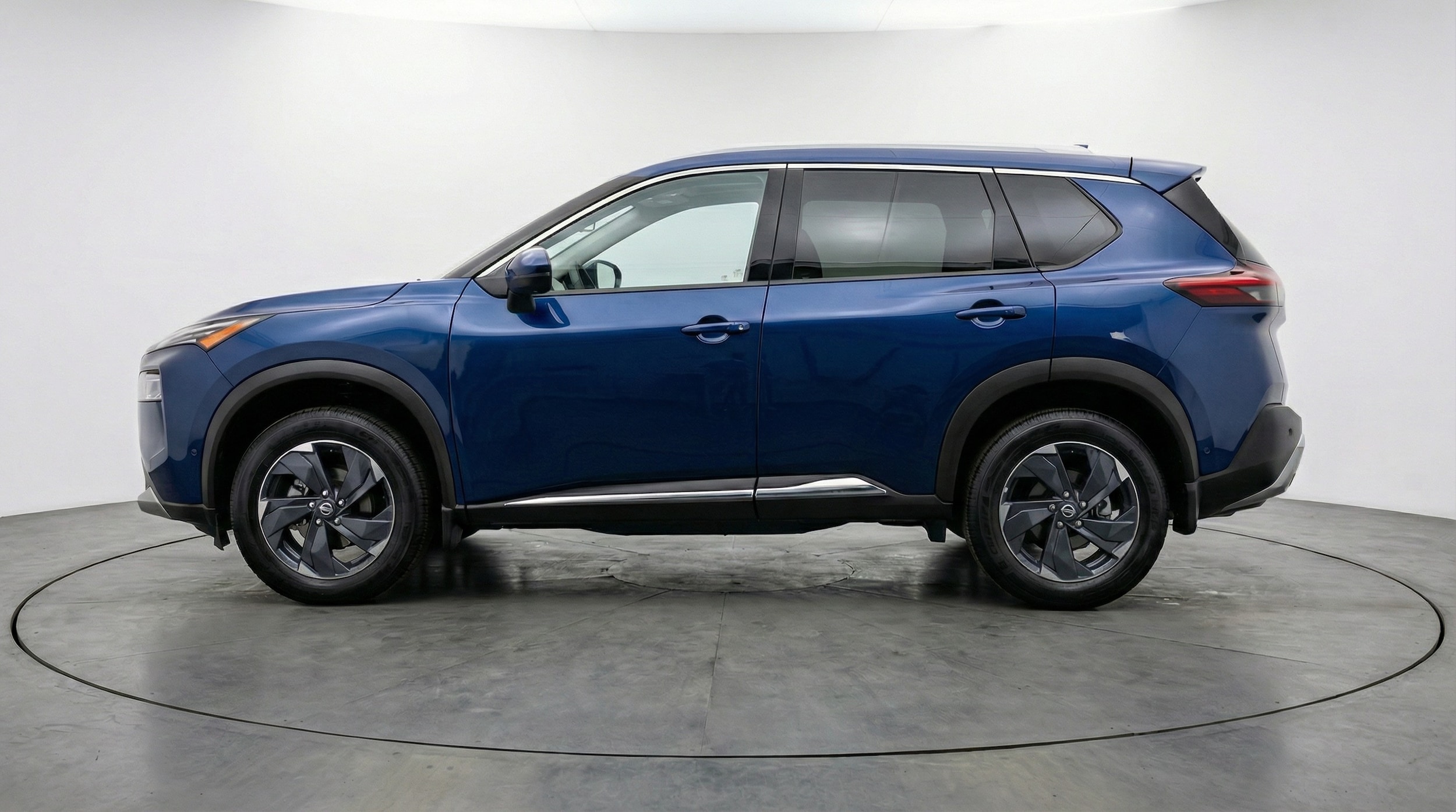 Thumbnail: 2025 Nissan Rogue - 4