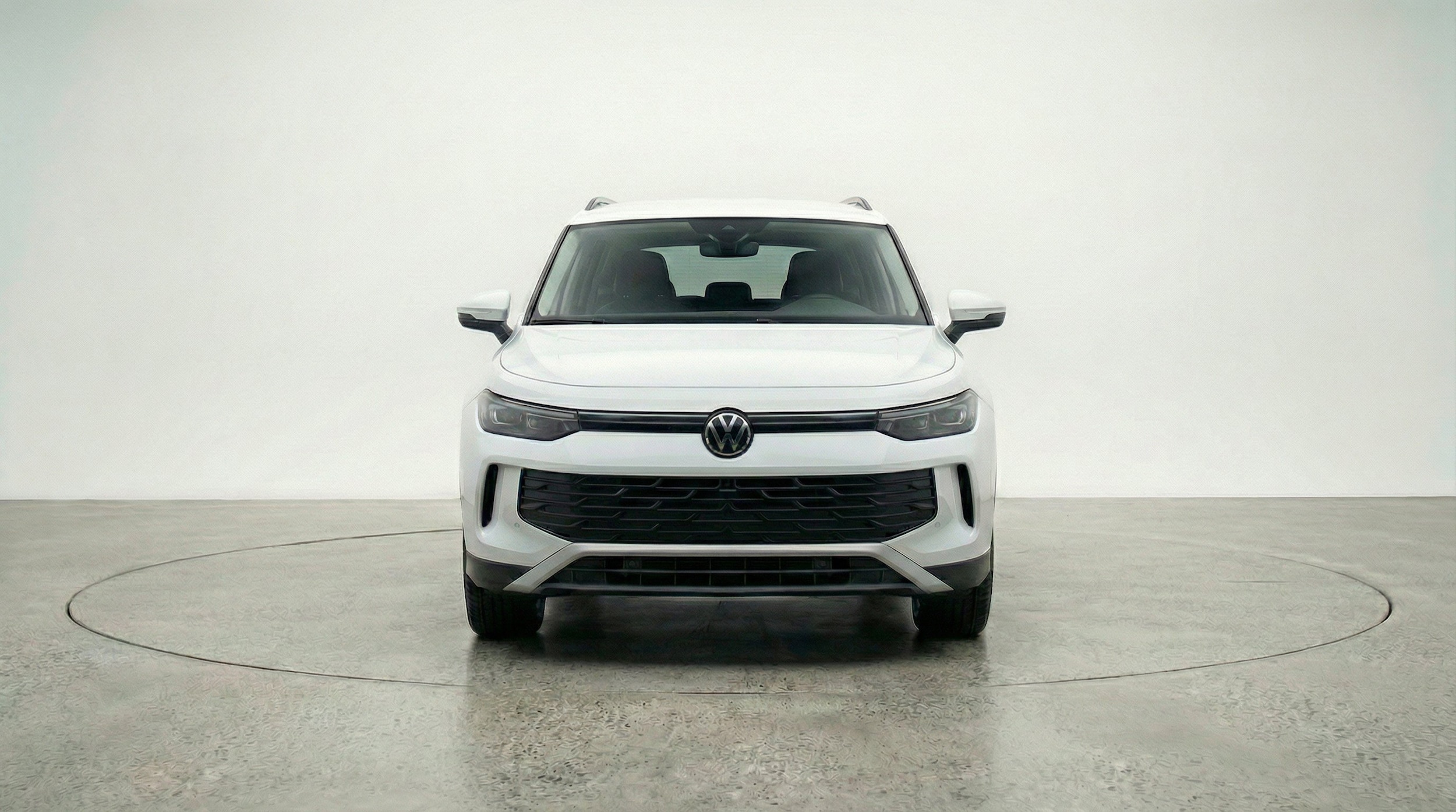 Thumbnail: 2026 Volkswagen Tiguan - 2