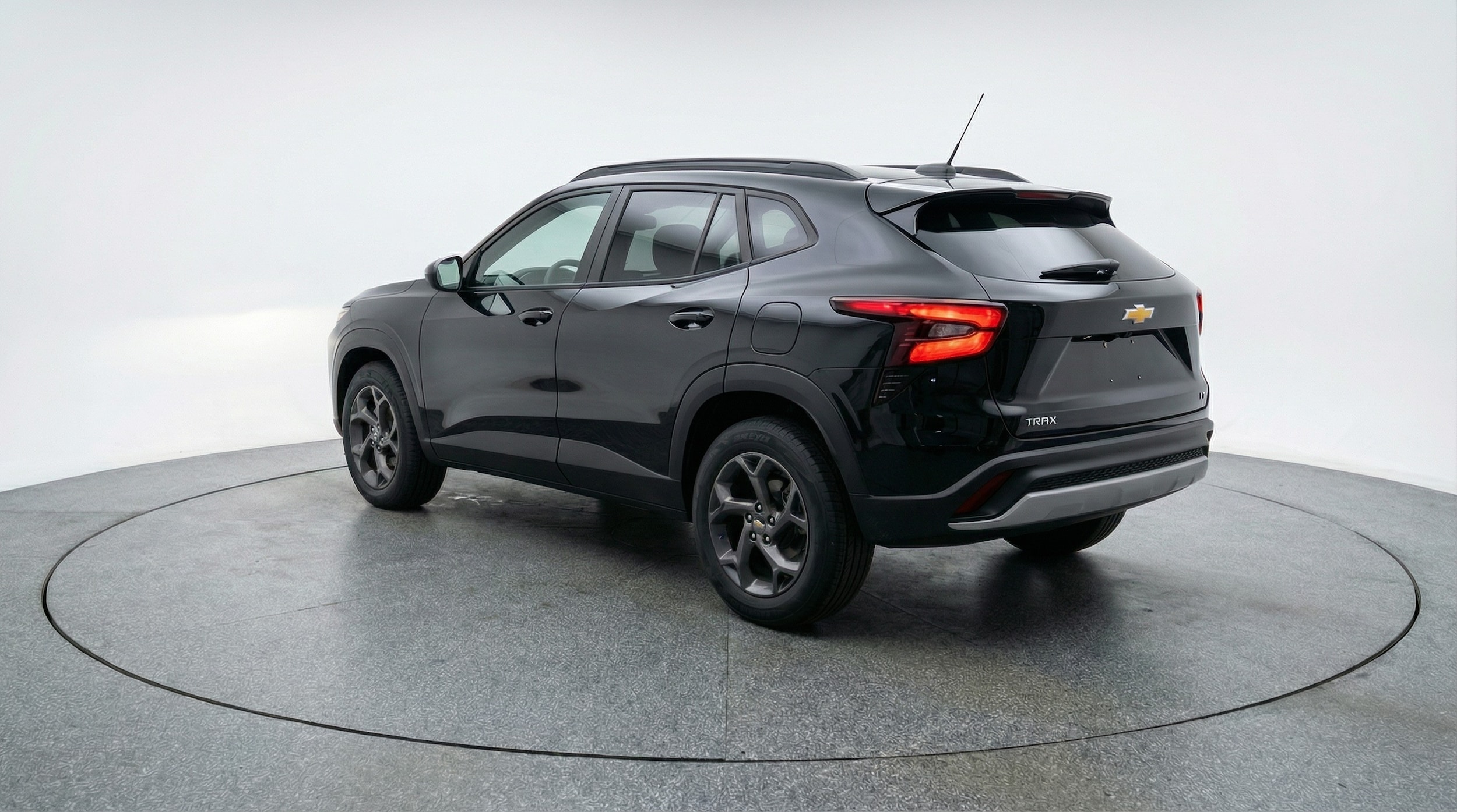 Thumbnail: 2025 Chevrolet Trax - 5