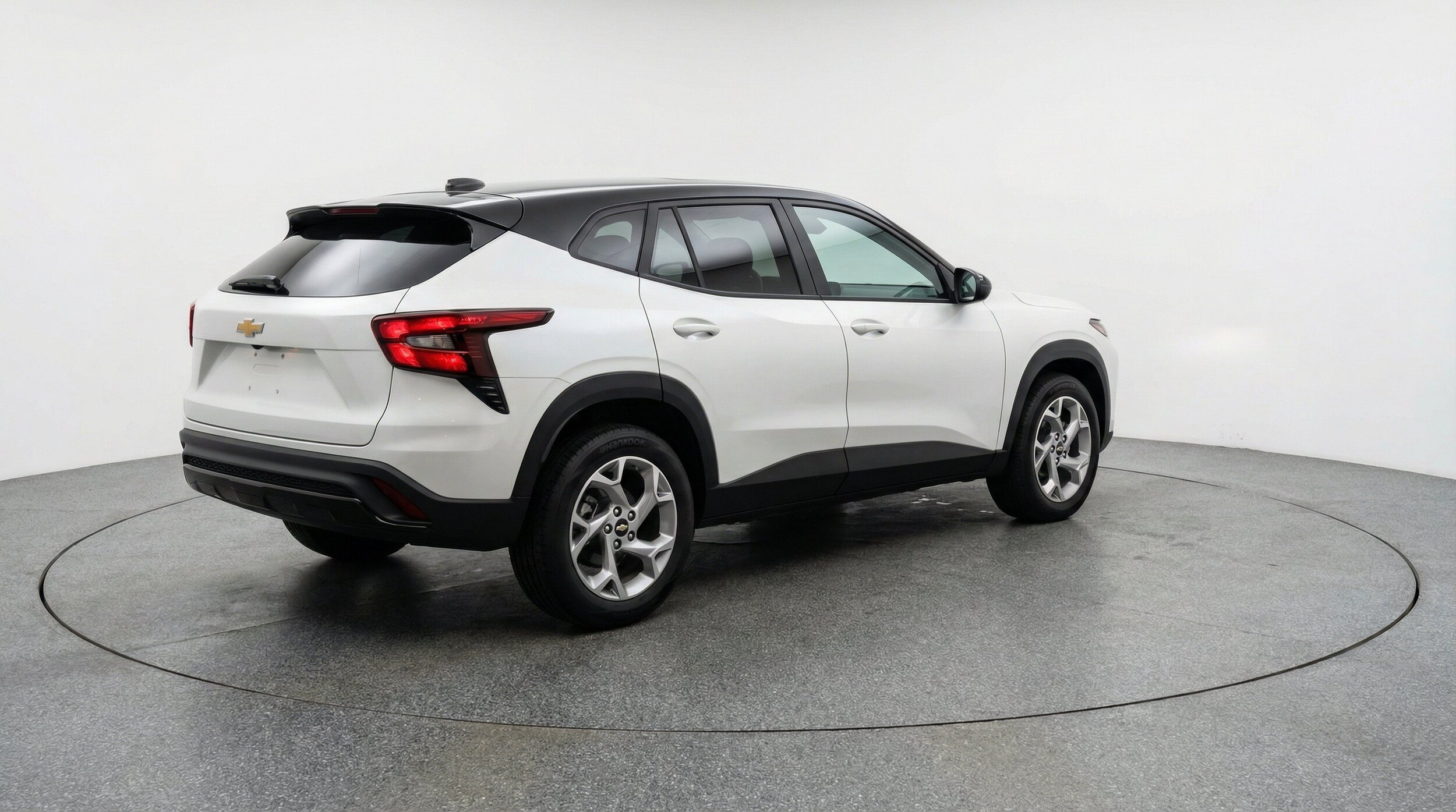 Thumbnail: 2025 Chevrolet Trax - 9