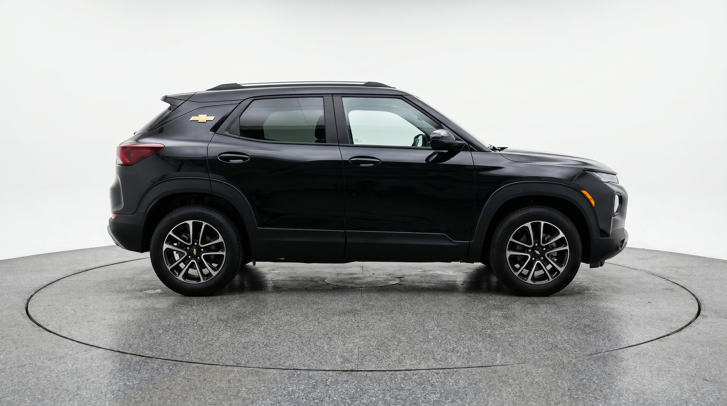 Thumbnail: 2025 Chevrolet TrailBlazer - 11