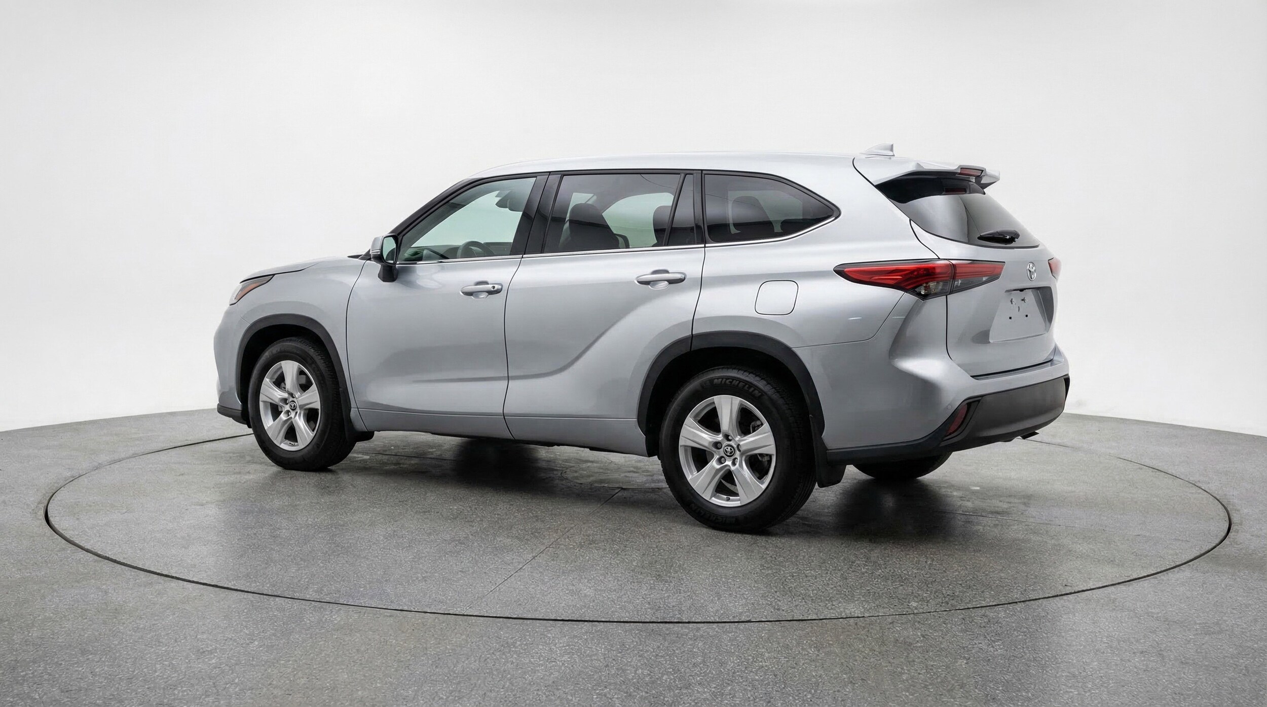 Thumbnail: 2025 Toyota Highlander - 6