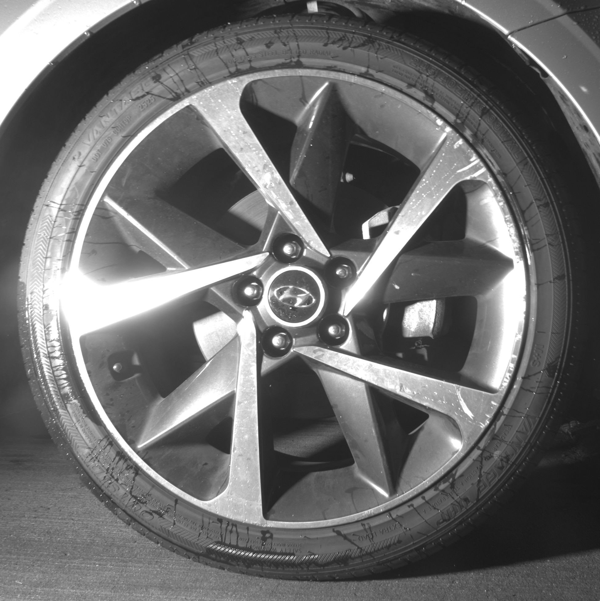 Thumbnail: 2023 Hyundai Sonata - 13